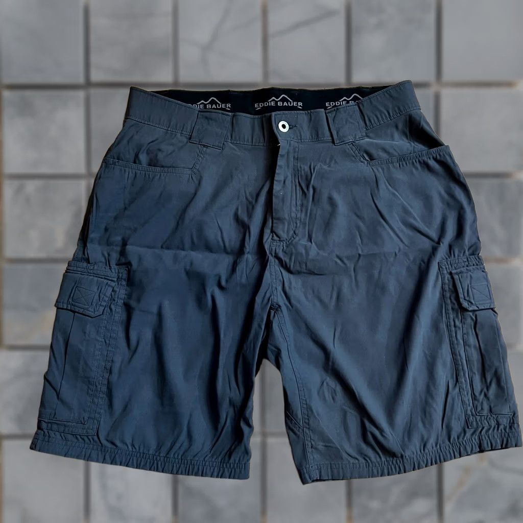 Eddie Bauer Eddie Bauer Shorts Mens 36 Regular Gray Stretch Cargo Nylon Outdoor Hiking Mens Size US 36 / EU 52 - 1 Thumbnail