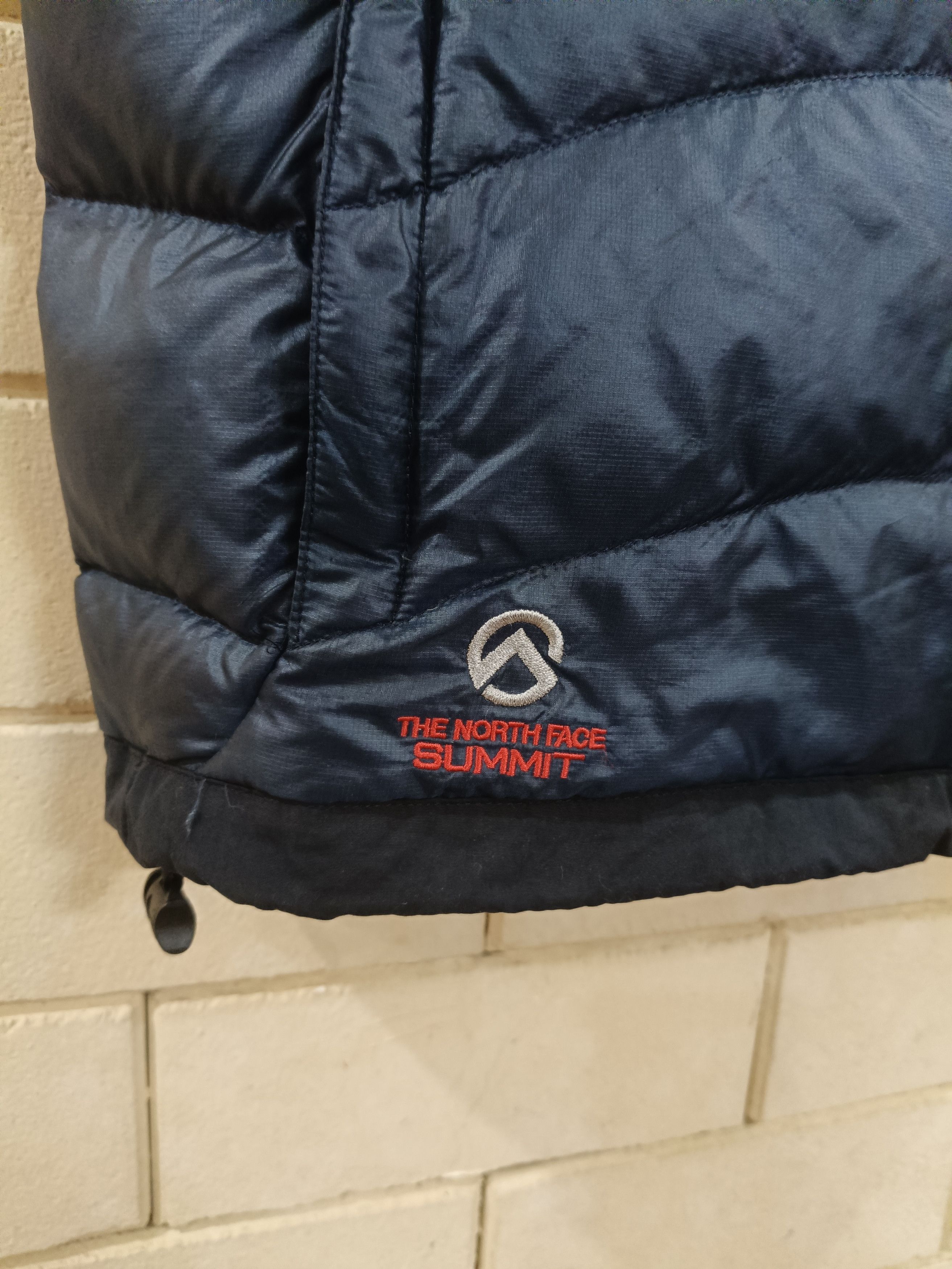 The North Face TNF Summit Puffer Vest Size US L / EU 52-54 / 3 - 3 Thumbnail