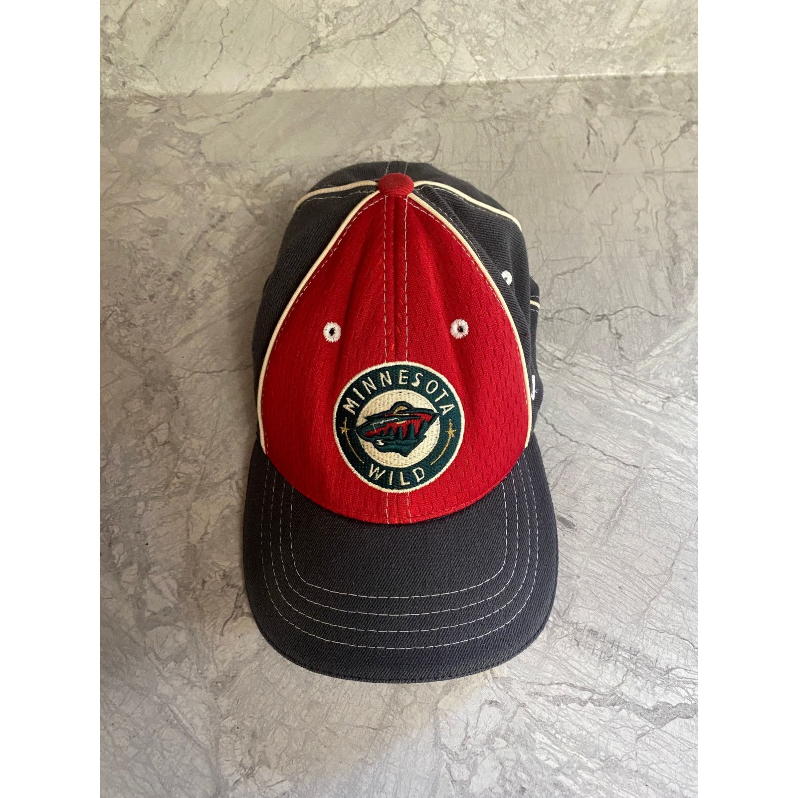 NHL Minnesota Wild Baseball Hat Size M/L Size ONE SIZE - 3 Thumbnail