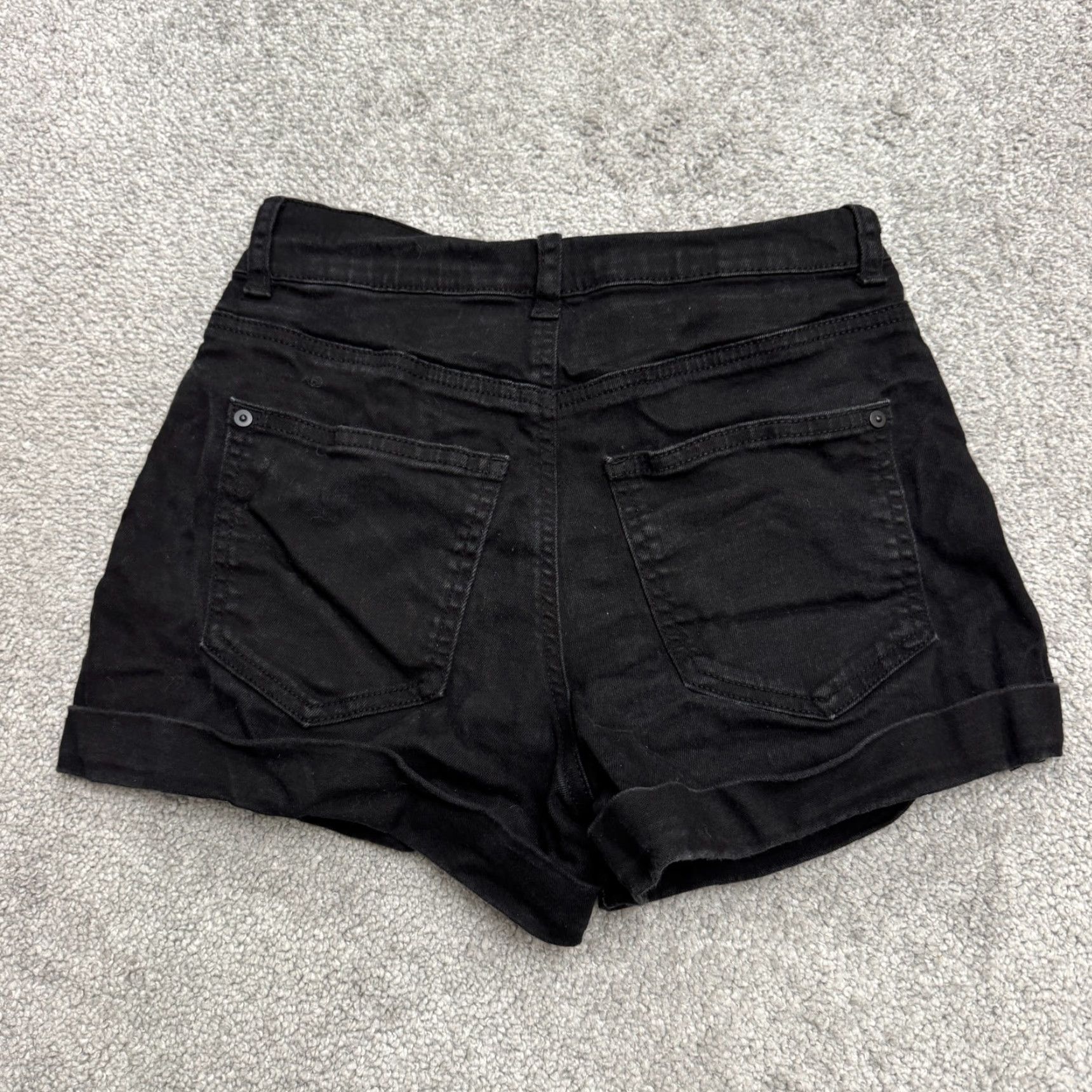 Vintage No Boundaries Denim Shorts - High Rise - Juniors 3 - Black - 3 inseam - 24" waist - 5-Pocket - Stretch Casual Summerwear - City Street Theme - Womens Size 26" / US 2 / IT 38 - 2 Thumbnail