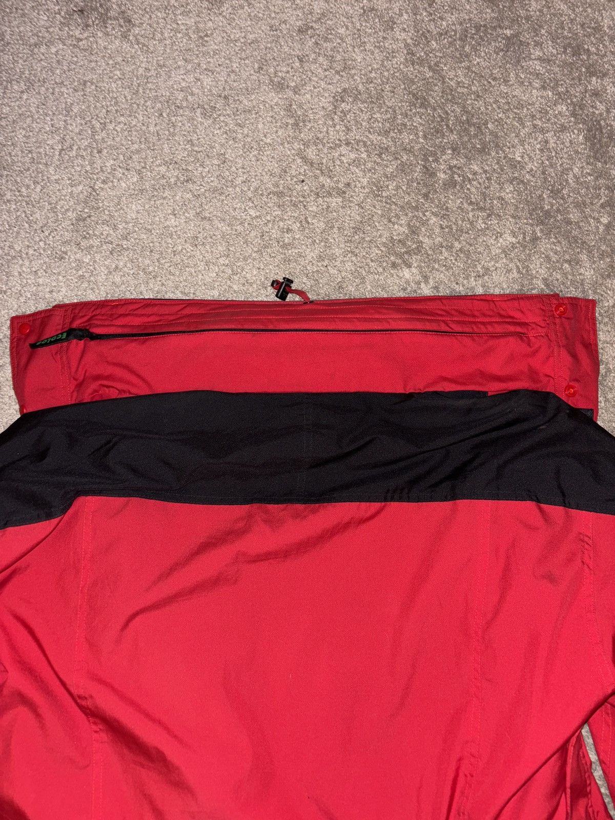 Vintage Vintage Red Utility Raincoat Size US XL / EU 56 / 4 - 6 Thumbnail