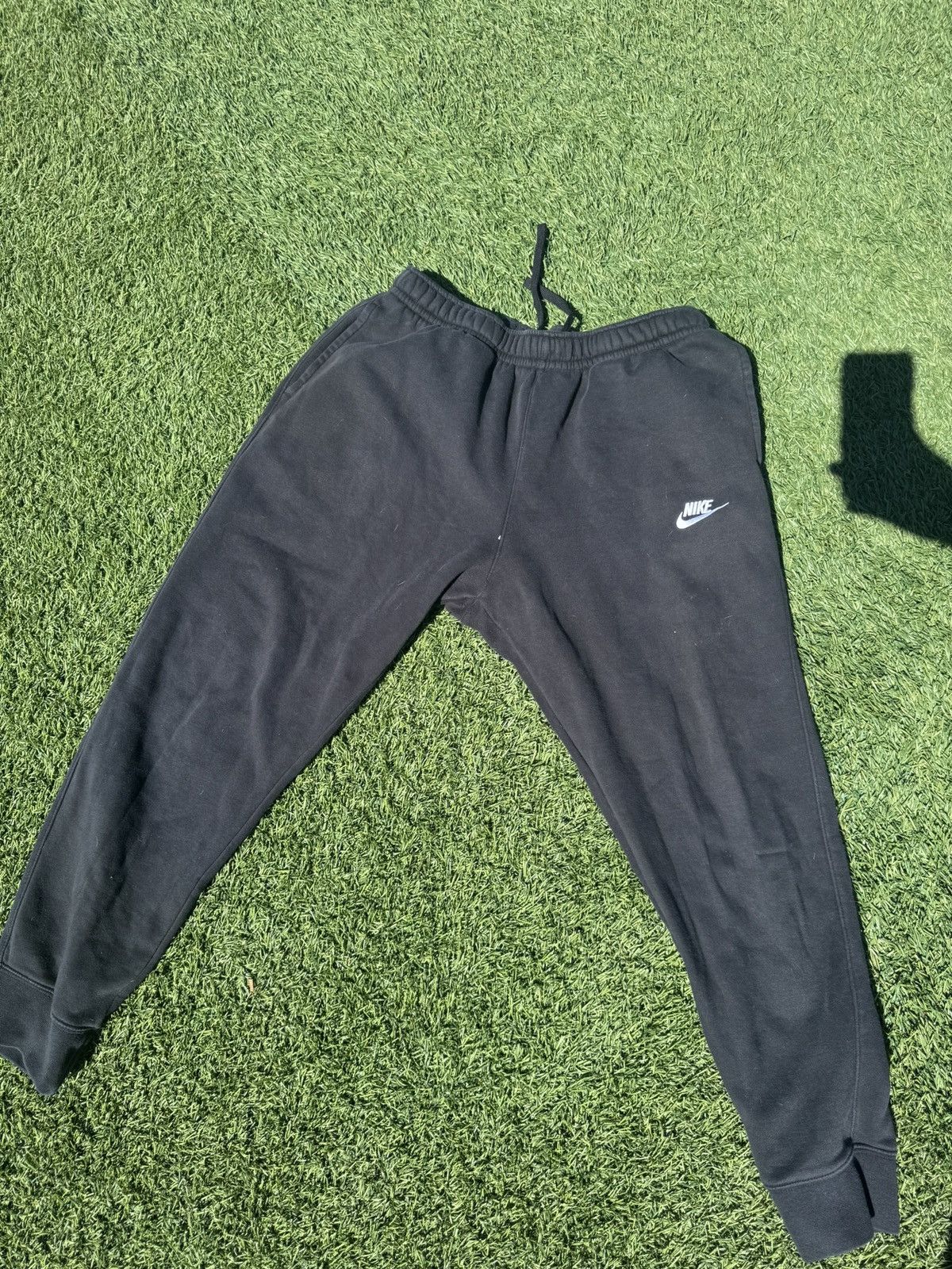 Nike Men black joggers Size US 42 / EU 58 - 1 Thumbnail