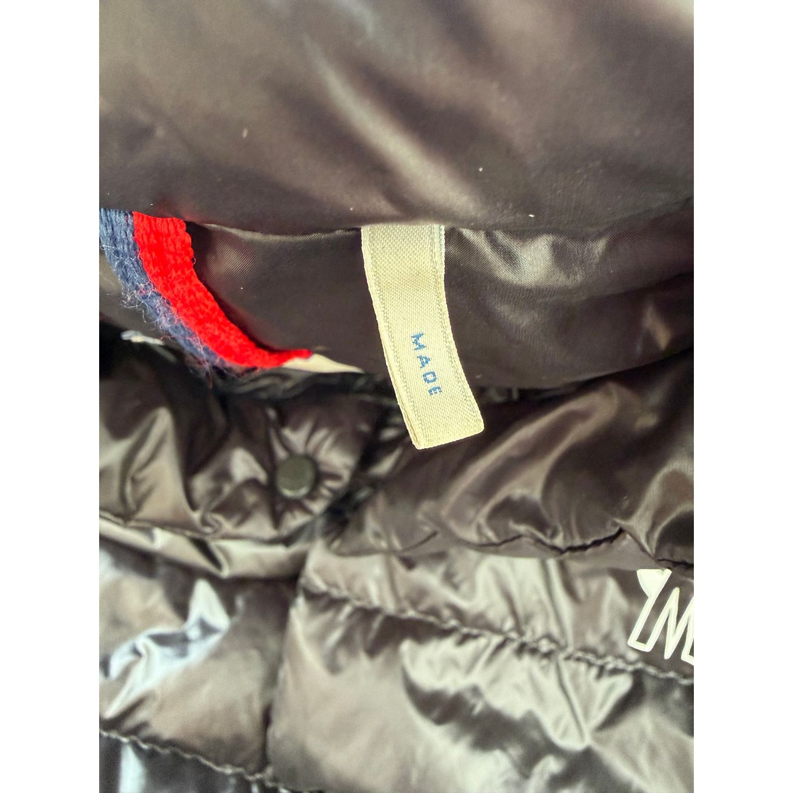 Moncler Size L - Moncler Puffer Jacket Size US L / EU 52-54 / 3 - 6 Thumbnail