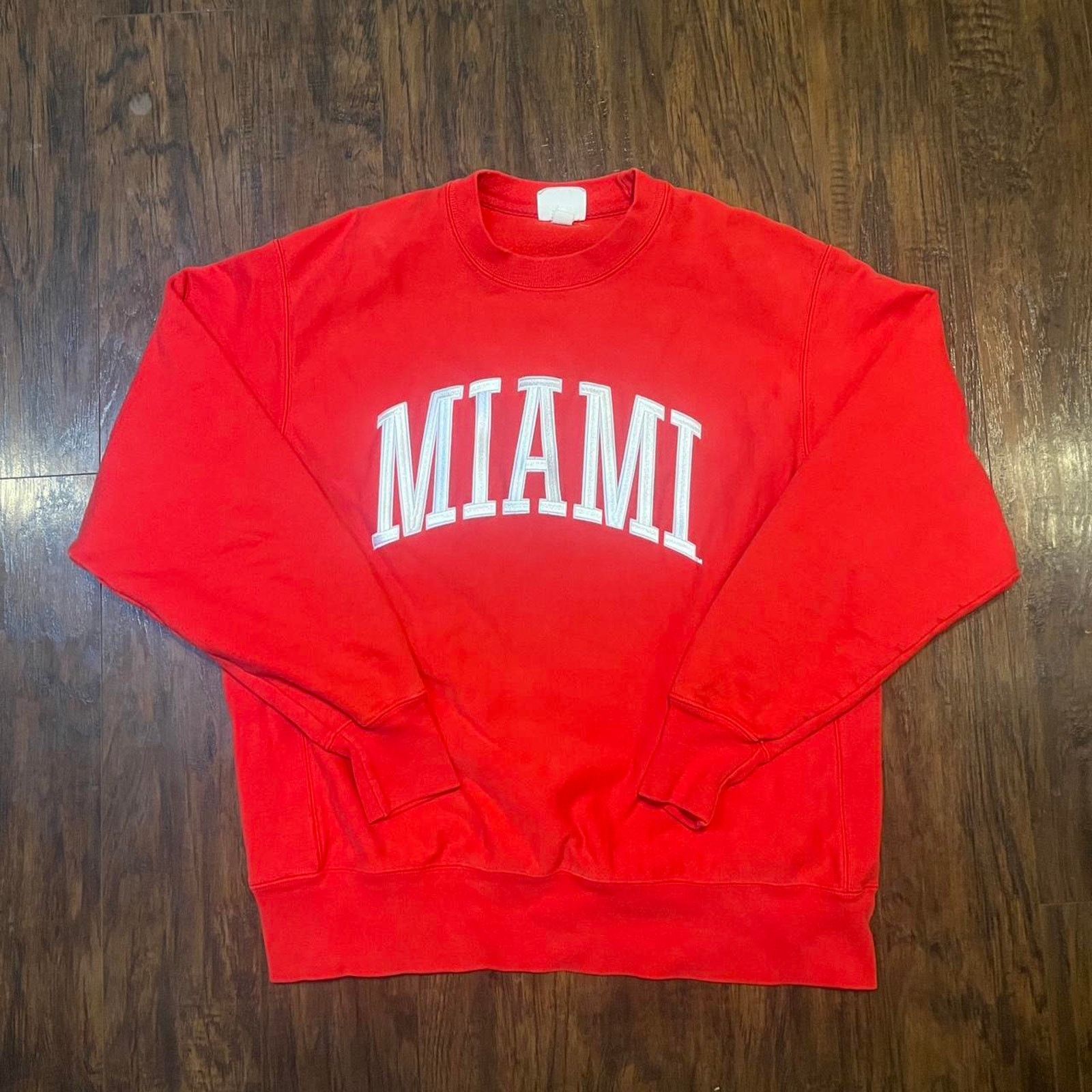 Champion Vintage Red Miami Reverse Weave Champion Crewneck Size L / US 10 / IT 46 - 1 Thumbnail