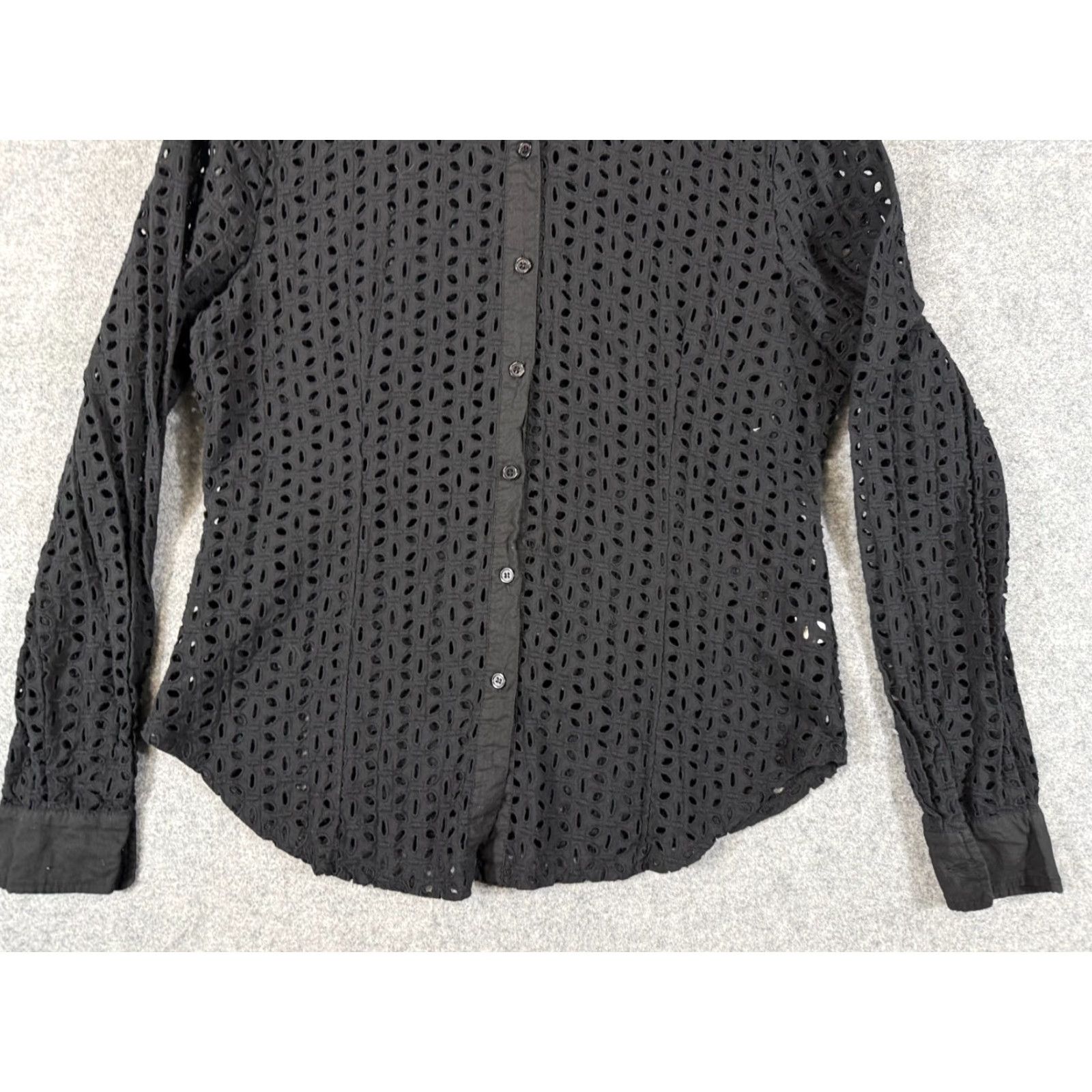 Boston Proper VINTAGE Boston Proper Lattice Shirt Womens 18 Black Cotton Button Up Eyelet Embroidered Long Sleeve Size XXL / US 16-18 / IT 52-54 - 4 Thumbnail