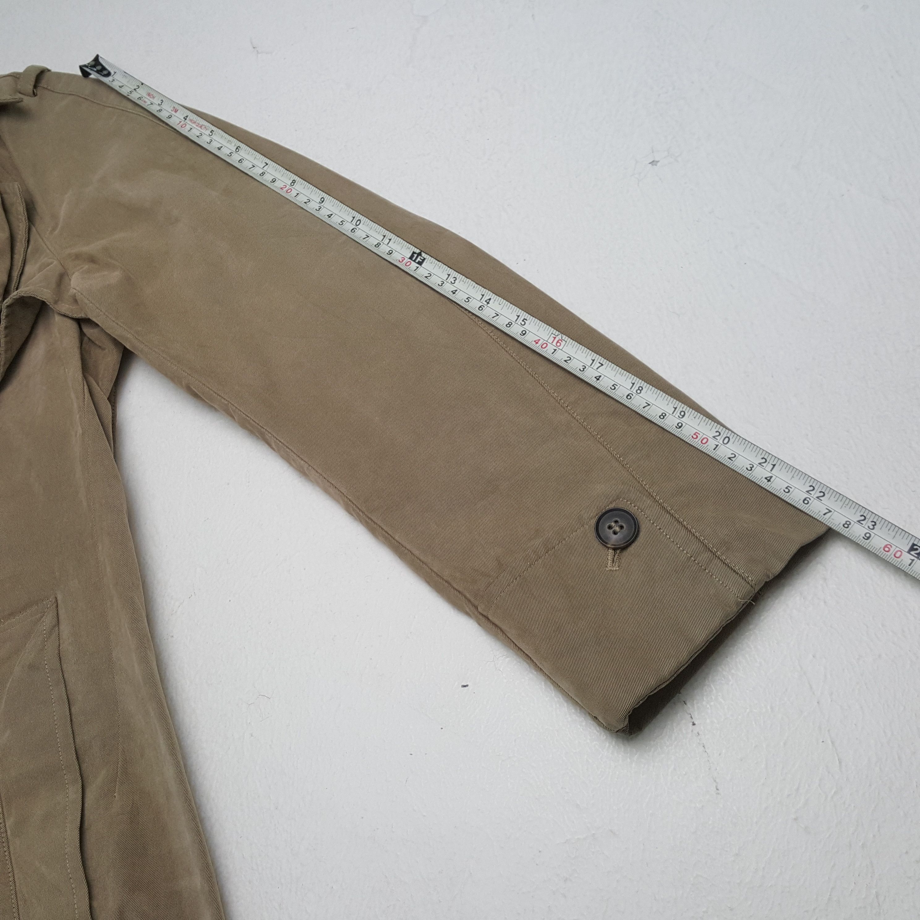 Vintage Vintage VETEMENTS CLASSIQUES Fashion Brand Trench Coats Size US M / EU 48-50 / 2 - 5 Thumbnail