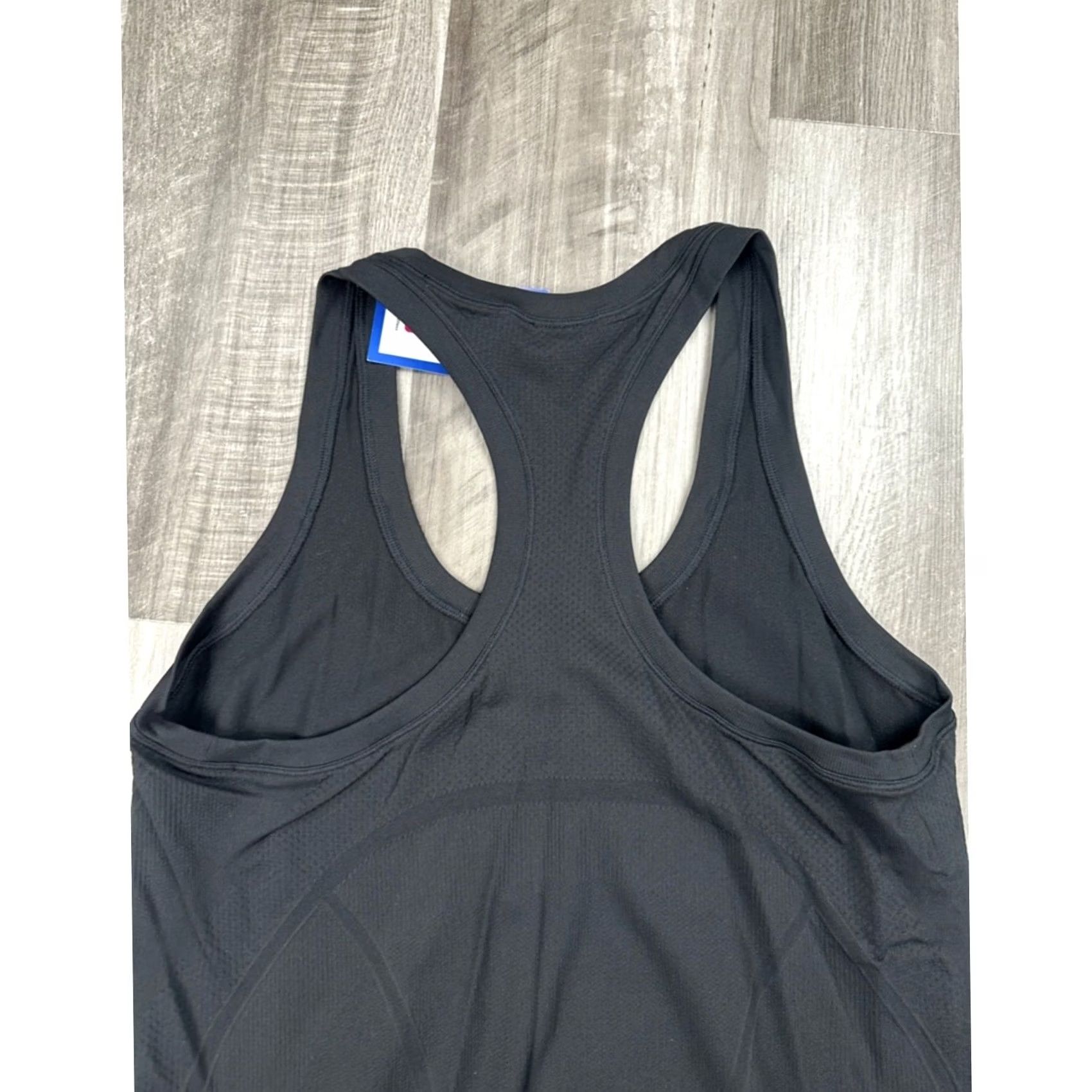 Vintage Sweetflexx Tank Top Racerback Seamless Performance Black Women L Large Shirt Tank Women L Black Racerback Sweetflexx Size L / US 10 / IT 46 - 3 Thumbnail