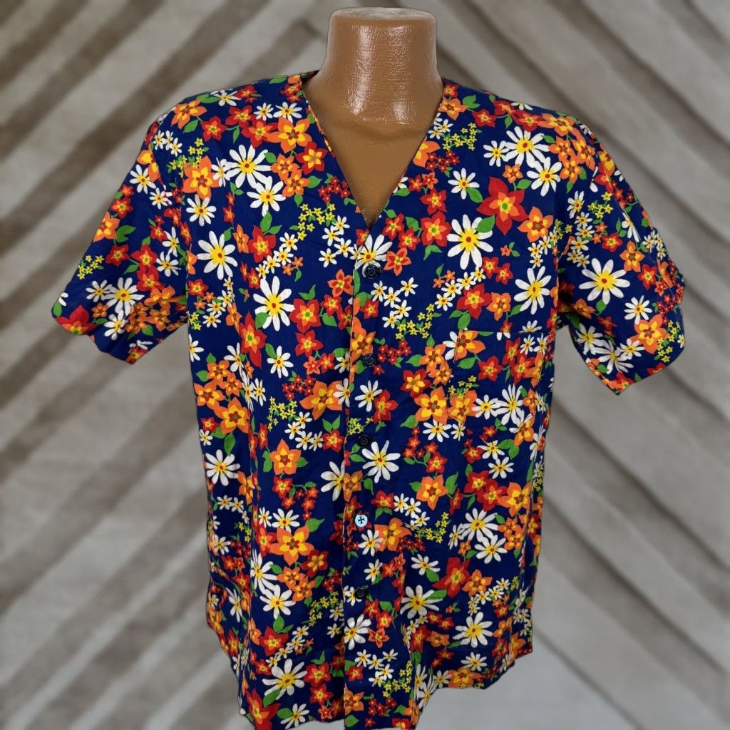Vintage VINTAGE Handmade Floral Pajama Top Mens Large Blue Short Sleeve Baseball Jersey 70s Hippie Size US L / EU 52-54 / 3 - 1 Thumbnail