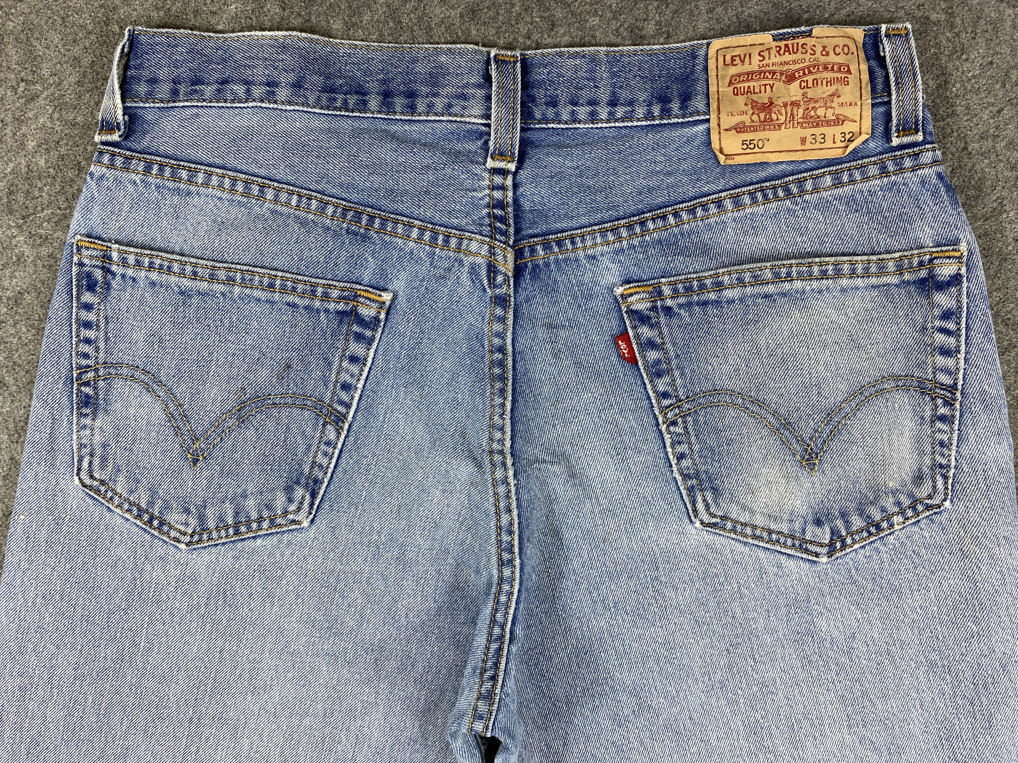 Levi's Blue Wash Vintage Levi's 550 Jeans 33x28.5 Denim -JN2169 Size US 33 - 3 Thumbnail