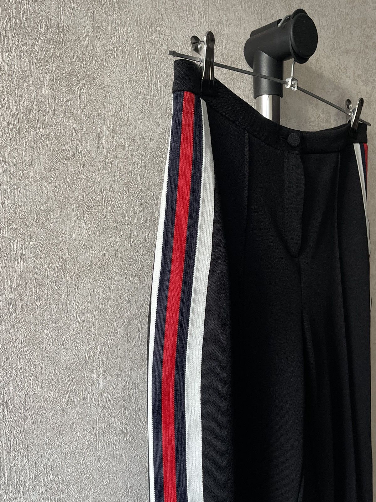 Gucci Gucci Technical Jersey Web Stripe Track Pants Trousers Sz M Size 28" / US 6 / IT 42 - 10 Thumbnail