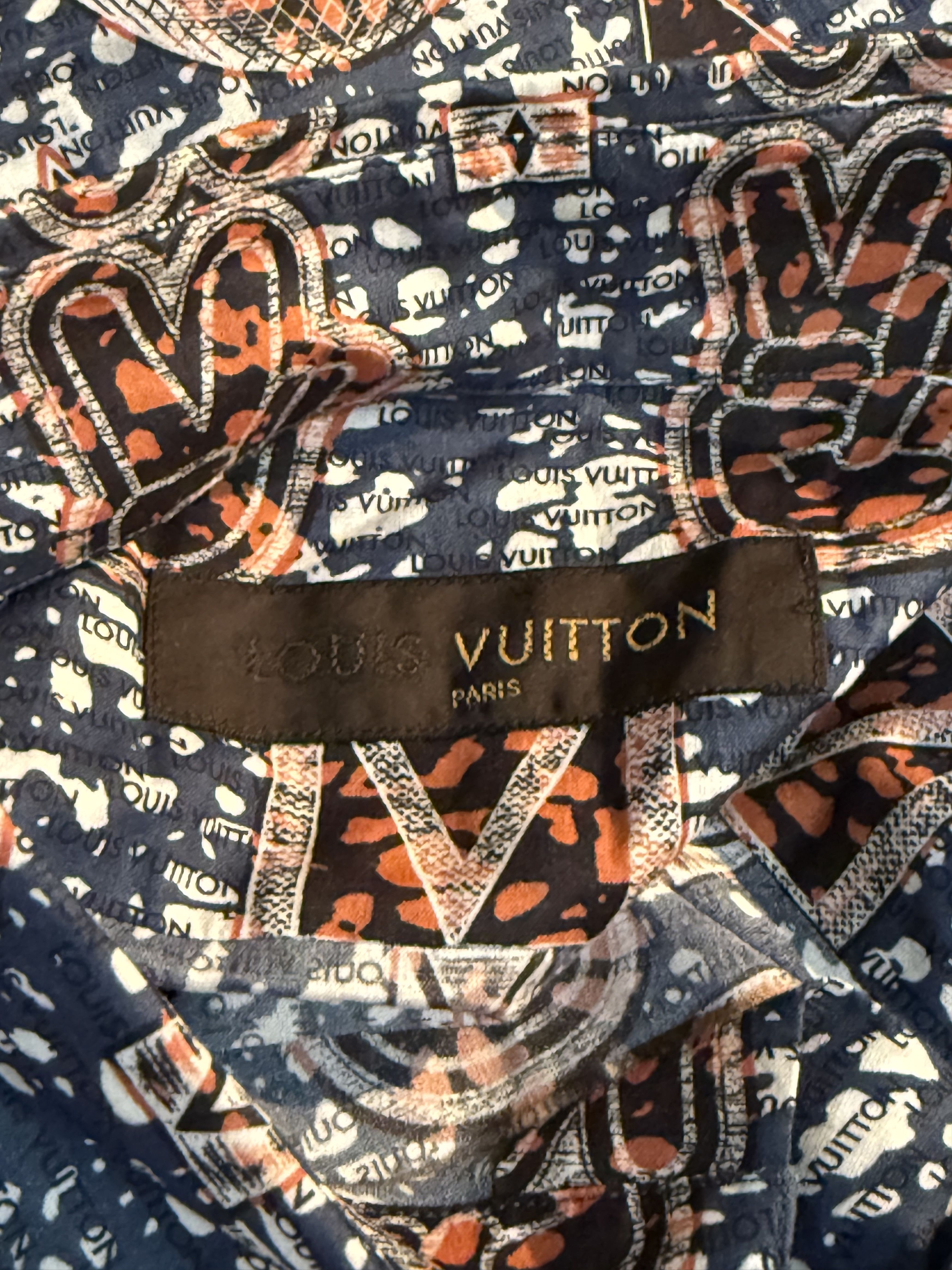 Louis Vuitton Louis Vuitton Peace & Hot Air Balloon Print Button Up Shirt Size US XL / EU 56 / 4 - 9 Thumbnail