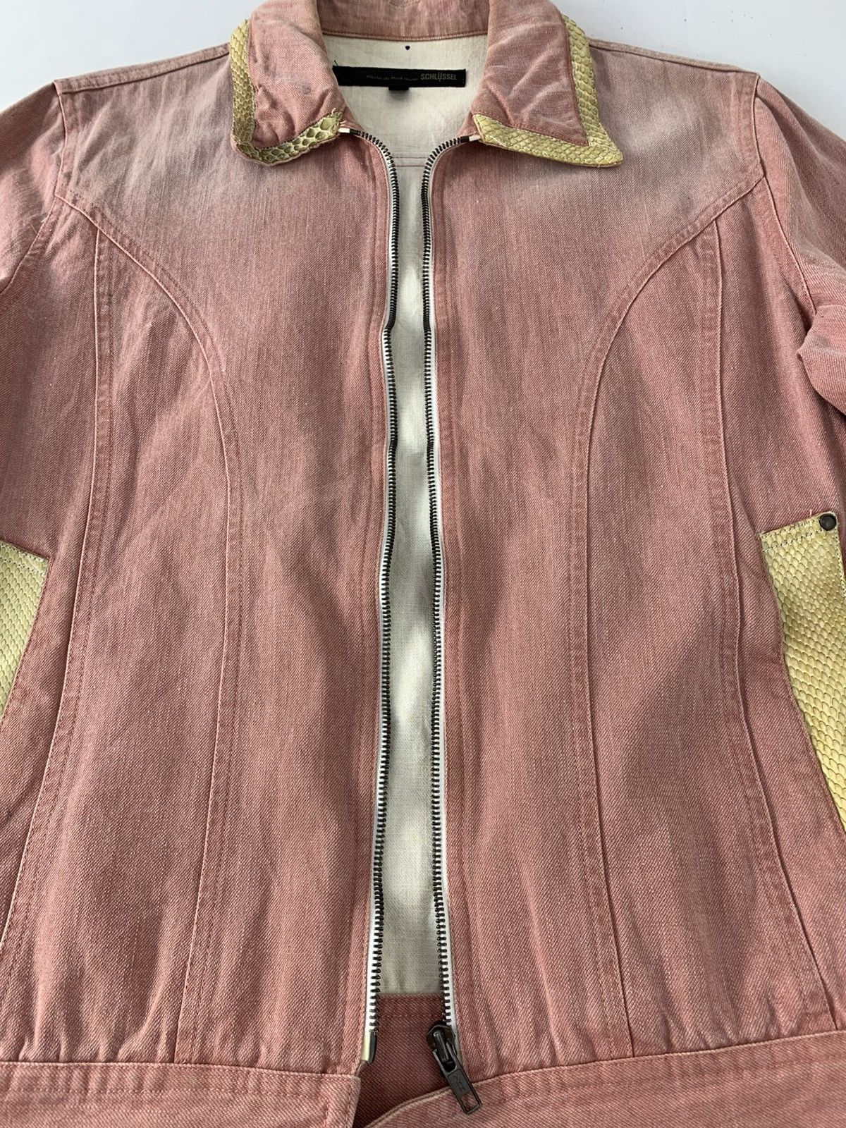 Schlussel Schlussel Kleider Pink Denim Jacket Gold Toned Laced Size US M / EU 48-50 / 2 - 5 Thumbnail