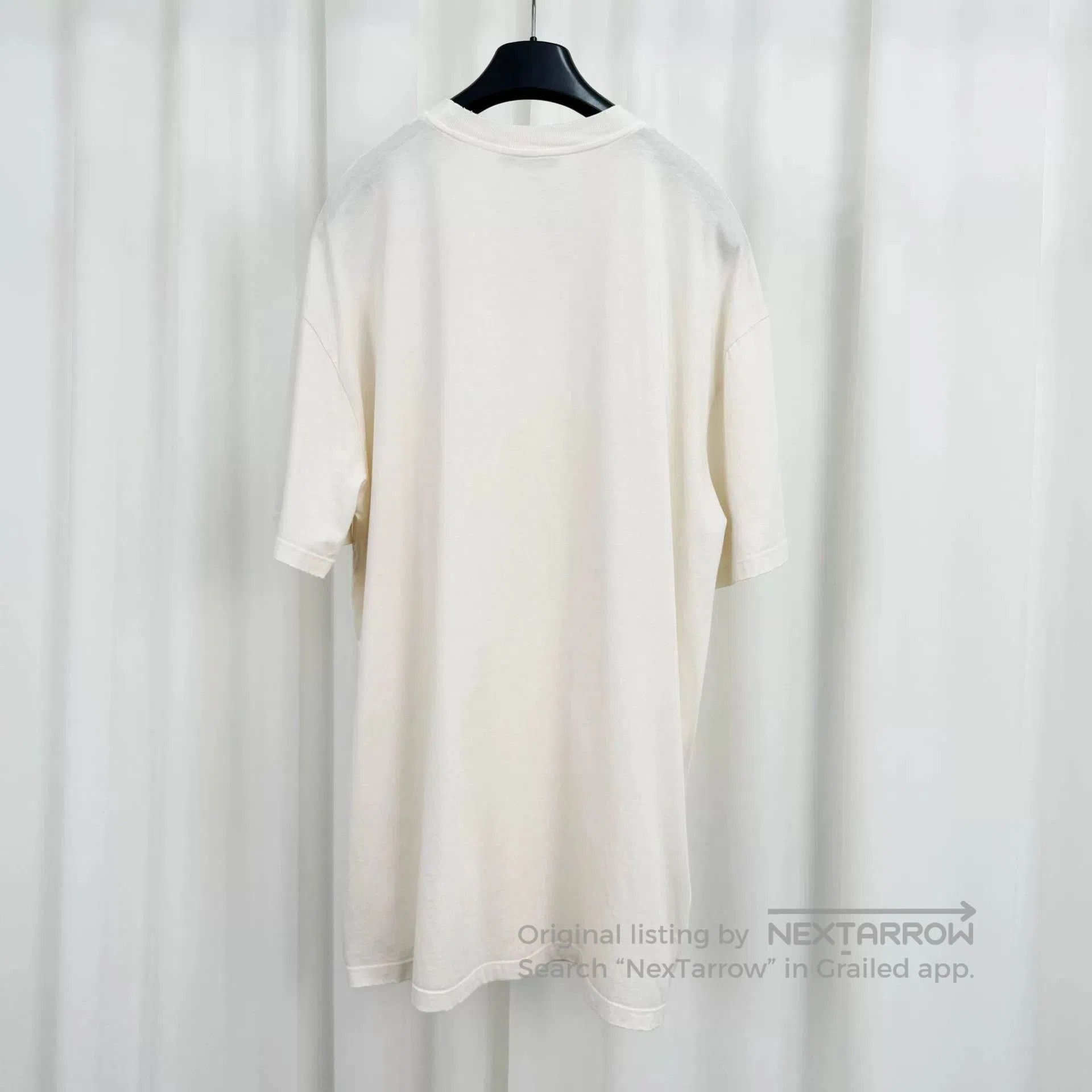 Prada Prada White Distressed Neck Short. Size XS / US 0-2 / IT 36-38 - 2 Thumbnail