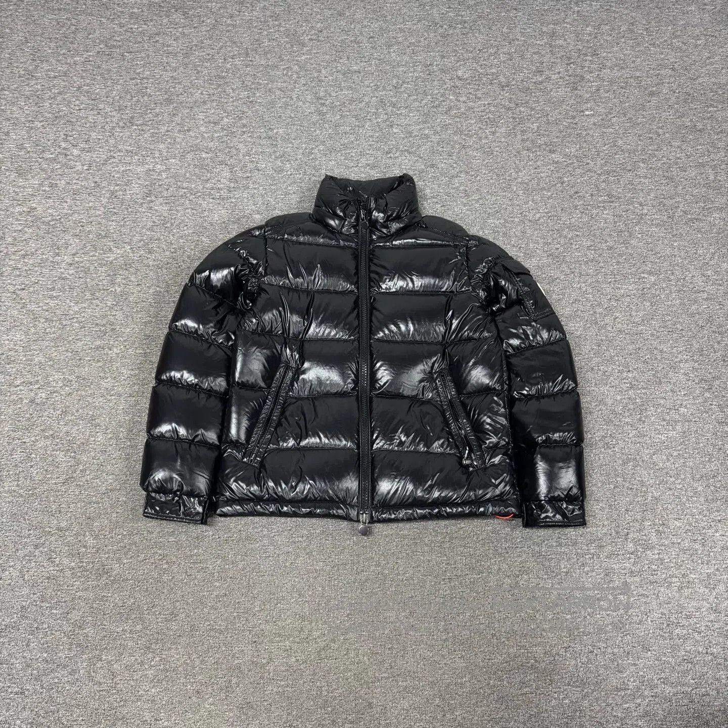 Moncler Moncler Lustrous Maya stand-collar down jacket| Size US M / EU 48-50 / 2 - 1 Thumbnail