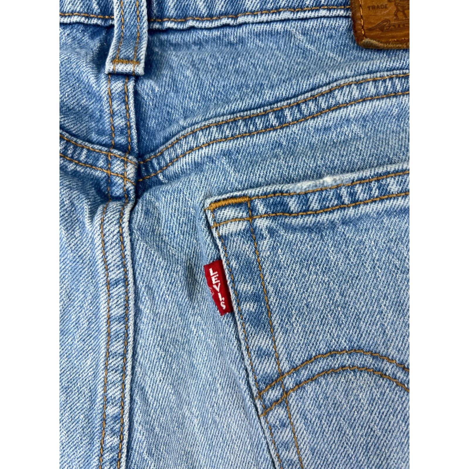 Levi's VINTAGE Levis Premium Jeans Womens 26 Blue Denim Levi's Wedgie Fit Mid Rise Distressed Stretch 5-Pocket Size 26" / US 2 / IT 38 - 6 Thumbnail