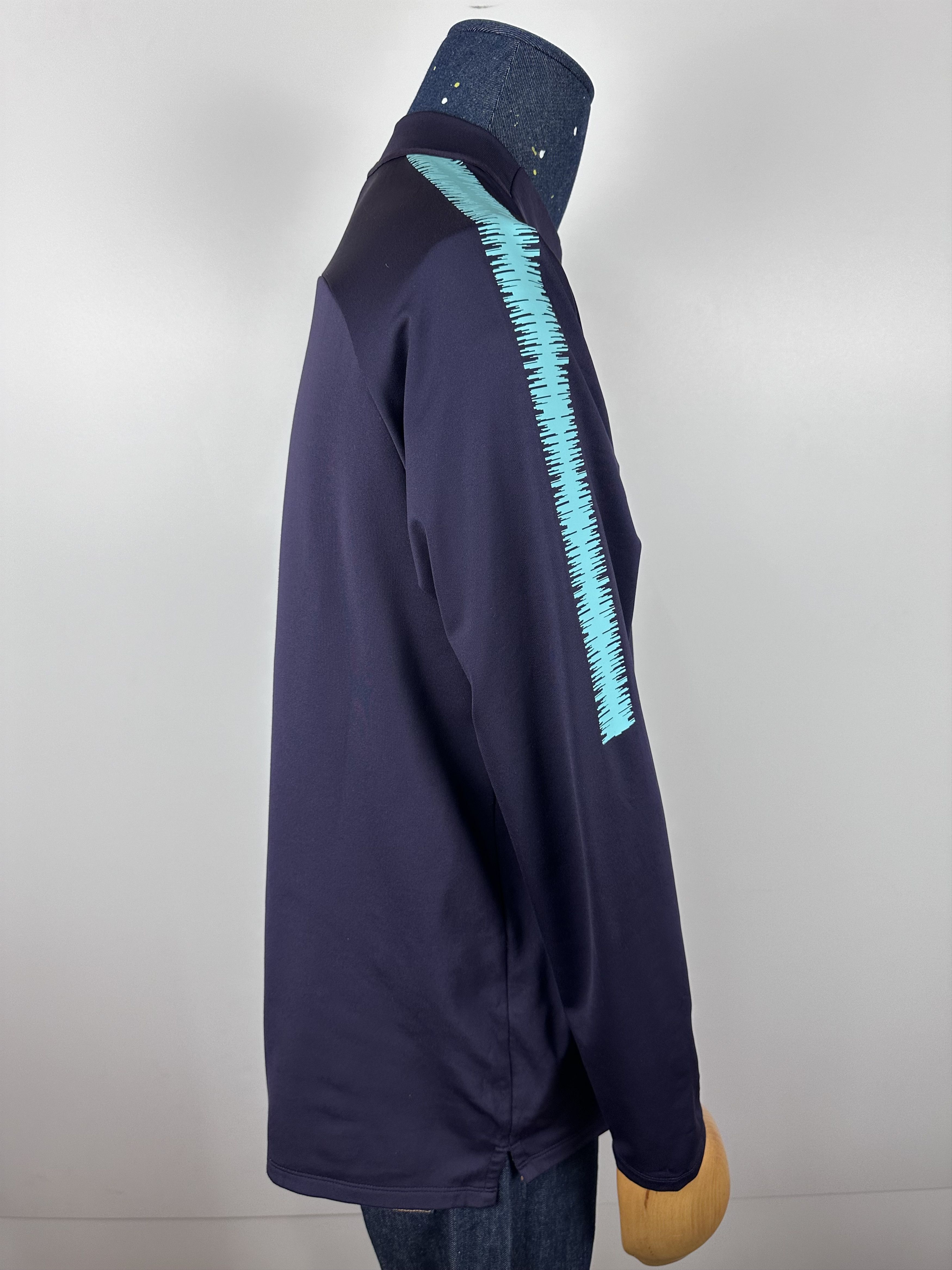 Nike BARCELONA 2019 TRAINING FOOTBALL SOCCER SWEATSHIRT TOP NIKE Size US XL / EU 56 / 4 - 10 Thumbnail