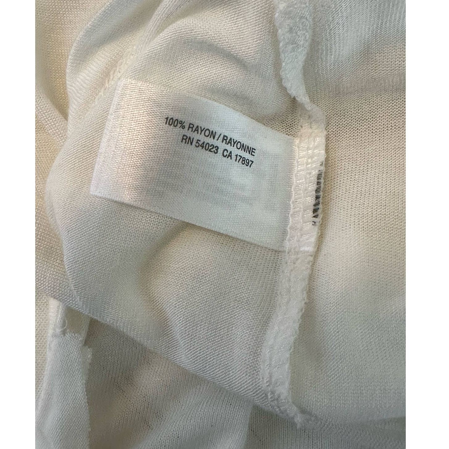 Old Navy Old Navy white short ruffled sleeves top size XS Size XS / US 0-2 / IT 36-38 - 4 Thumbnail