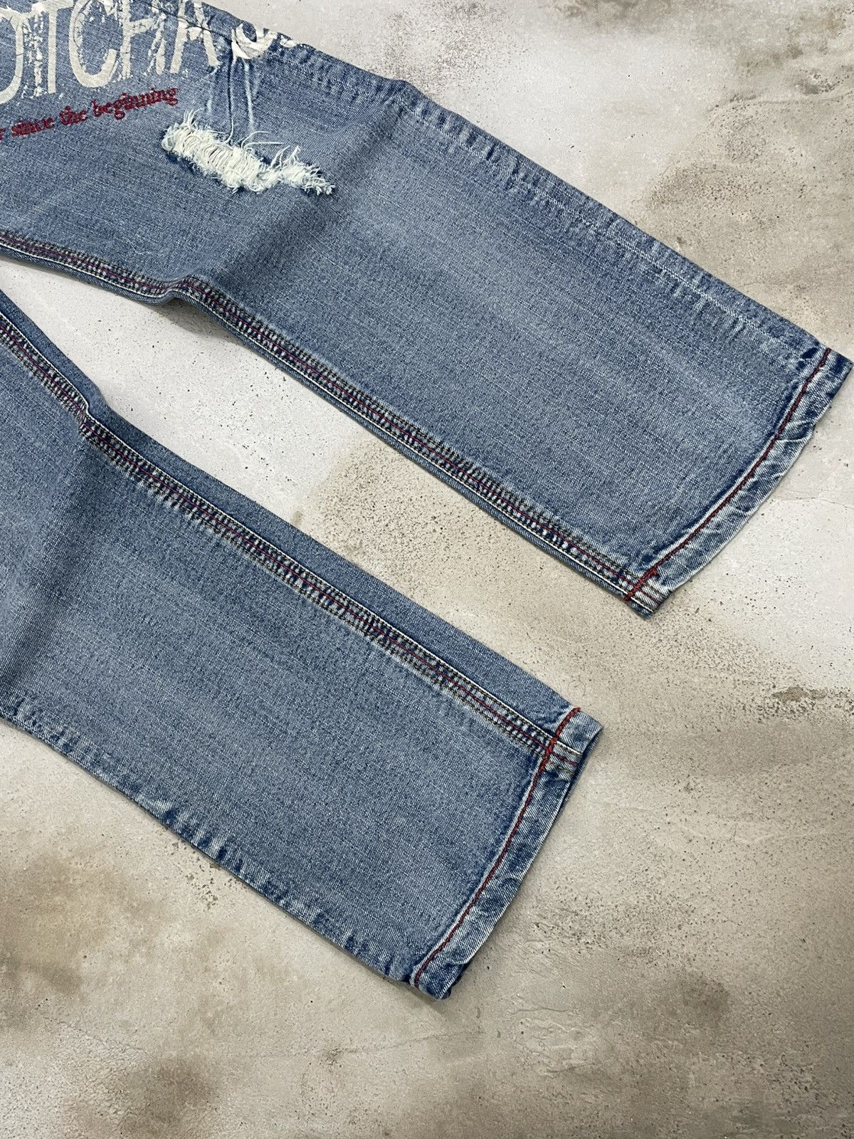 Japanese Brand Vintage 90’s Iconic Surf Wear ‘GOTCHA’ Distressed Denim Size US 32 / EU 48 - 3 Thumbnail