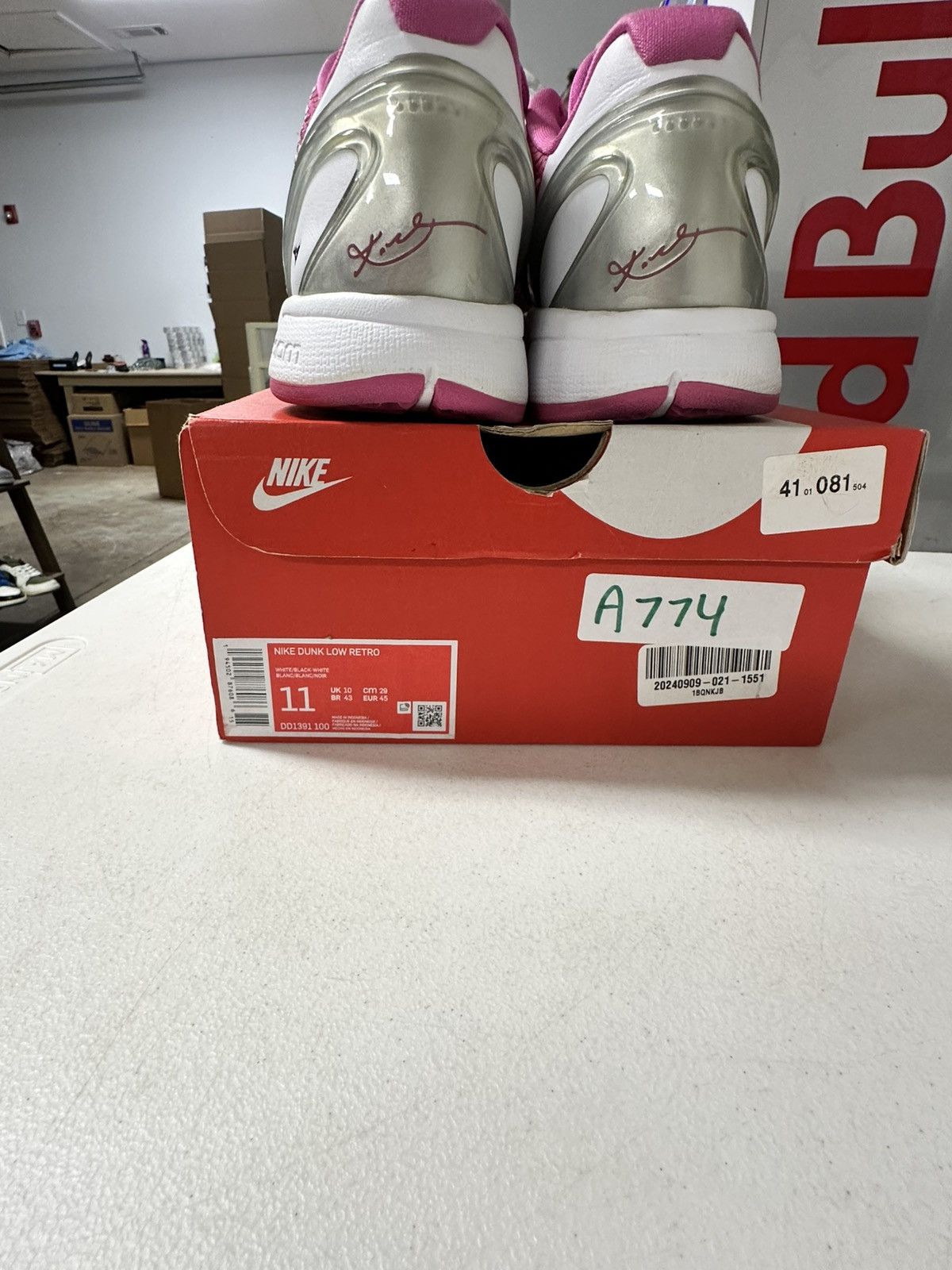 Nike Kobe 6 kay yow think pink Size US 11 / EU 44 - 8 Thumbnail