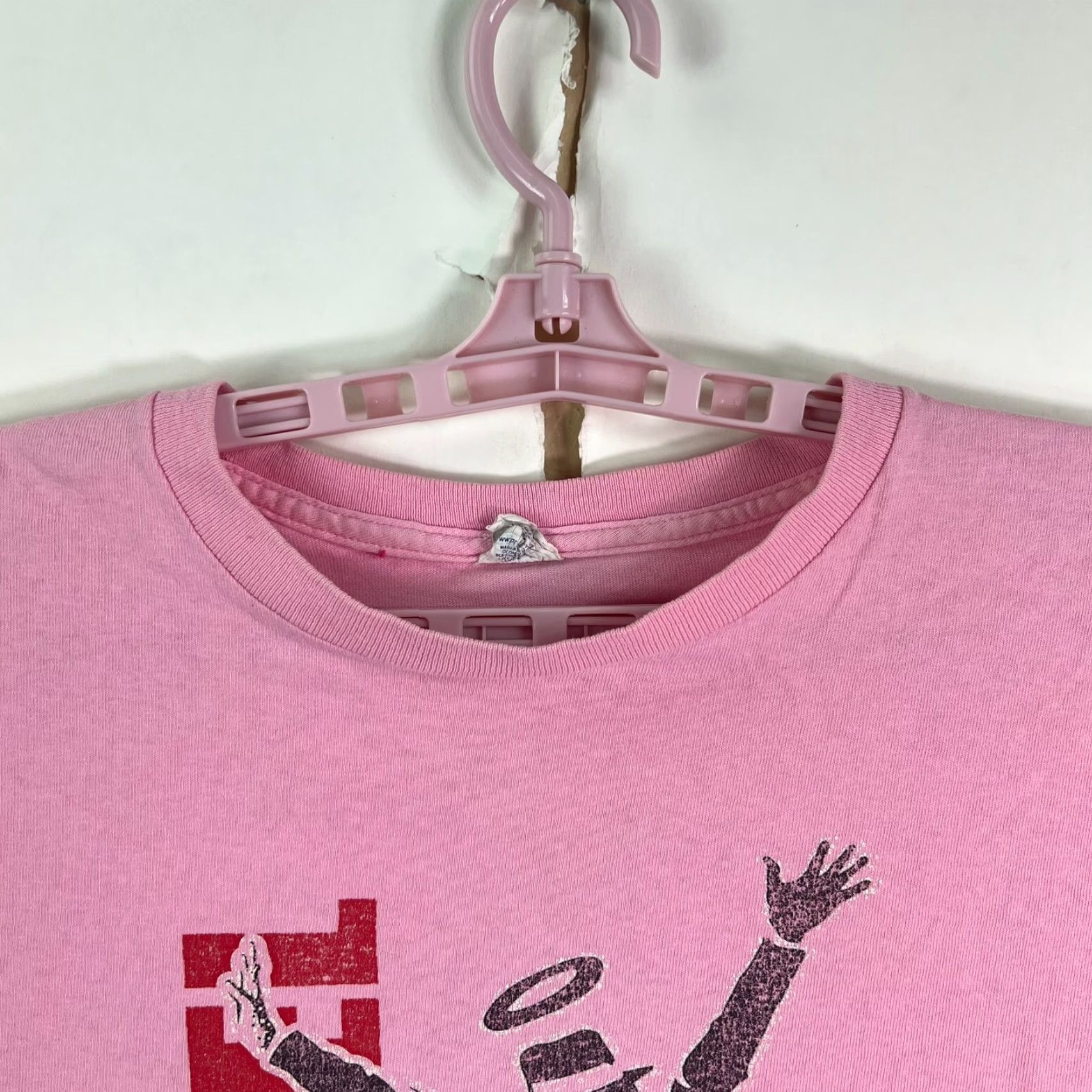 Vintage MICHAEL JACKSON T shirt Men L Short Sleeve Crew Neck Pink Graphic Print 2009 Music Pop Icon Deluxe Limited Edition Shirt Size US L / EU 52-54 / 3 - 3 Thumbnail