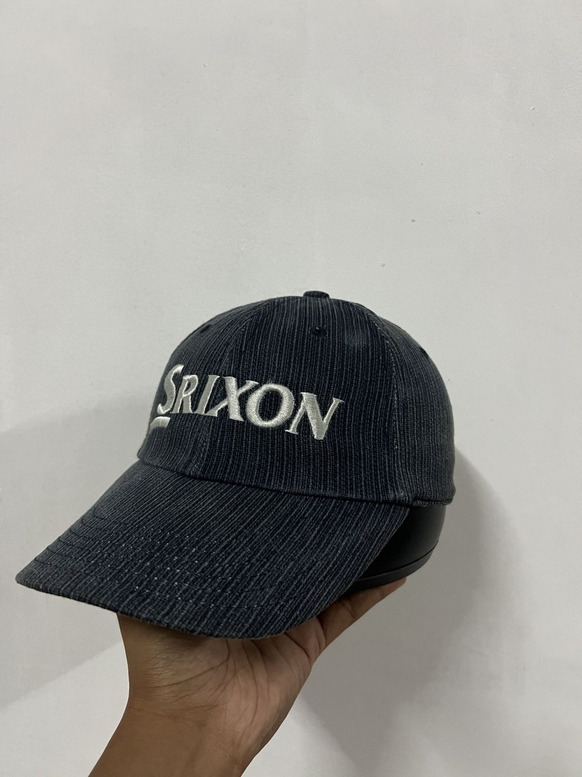 Japanese Brand Srixon Golf Hat Size ONE SIZE - 1 Thumbnail