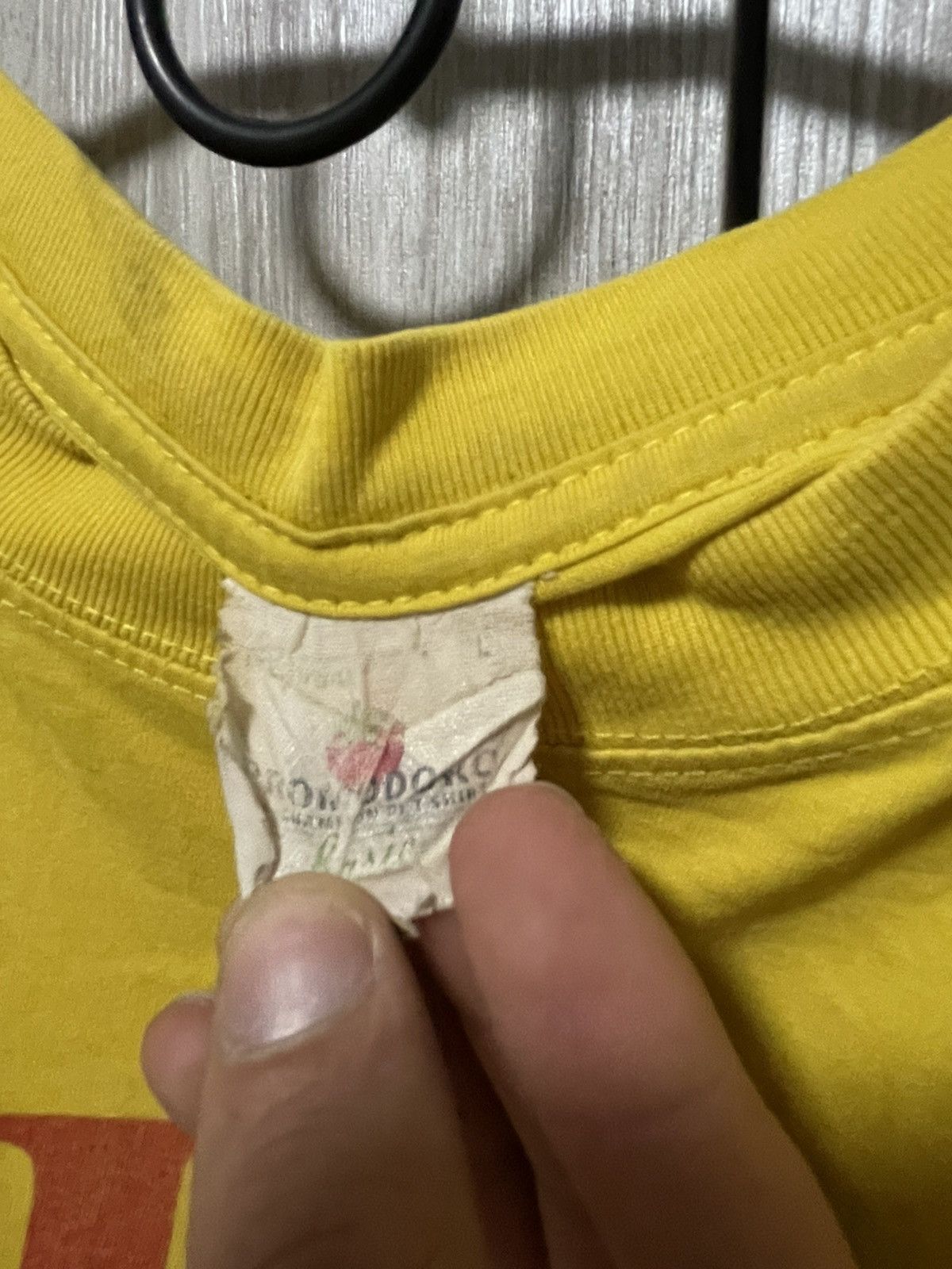 Vintage Vintage Paff Alien Space Kiffer Wear Smoke Tee Humor Y2K 90s Size US L / EU 52-54 / 3 - 15 Thumbnail