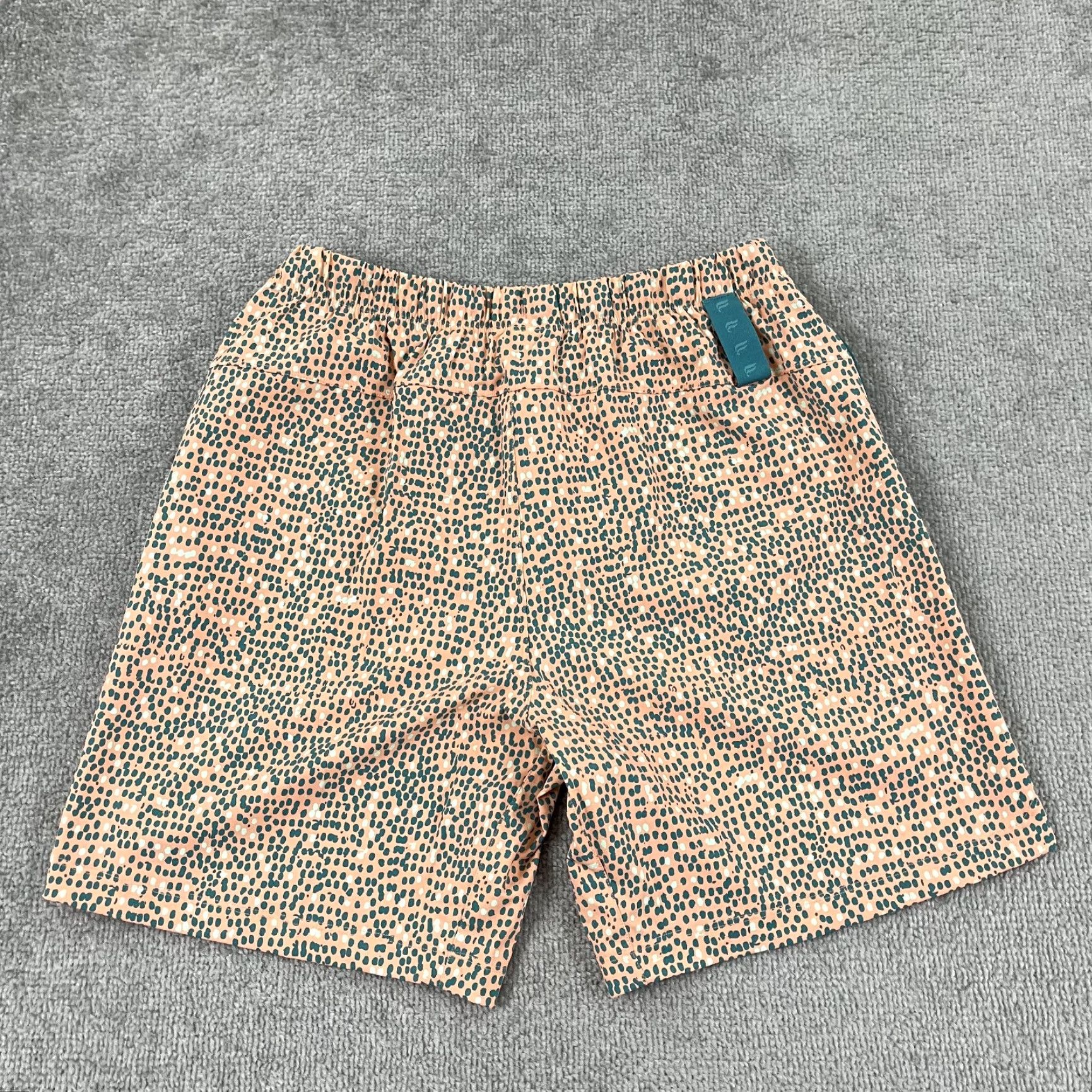 Fabletics Fabletics The One Shorts Mens Medium 7" Linerless Peach Geometric Active Gym Fabletics Brand Men Size M / 7" Inseam Shorts Size US 31 - 6 Thumbnail
