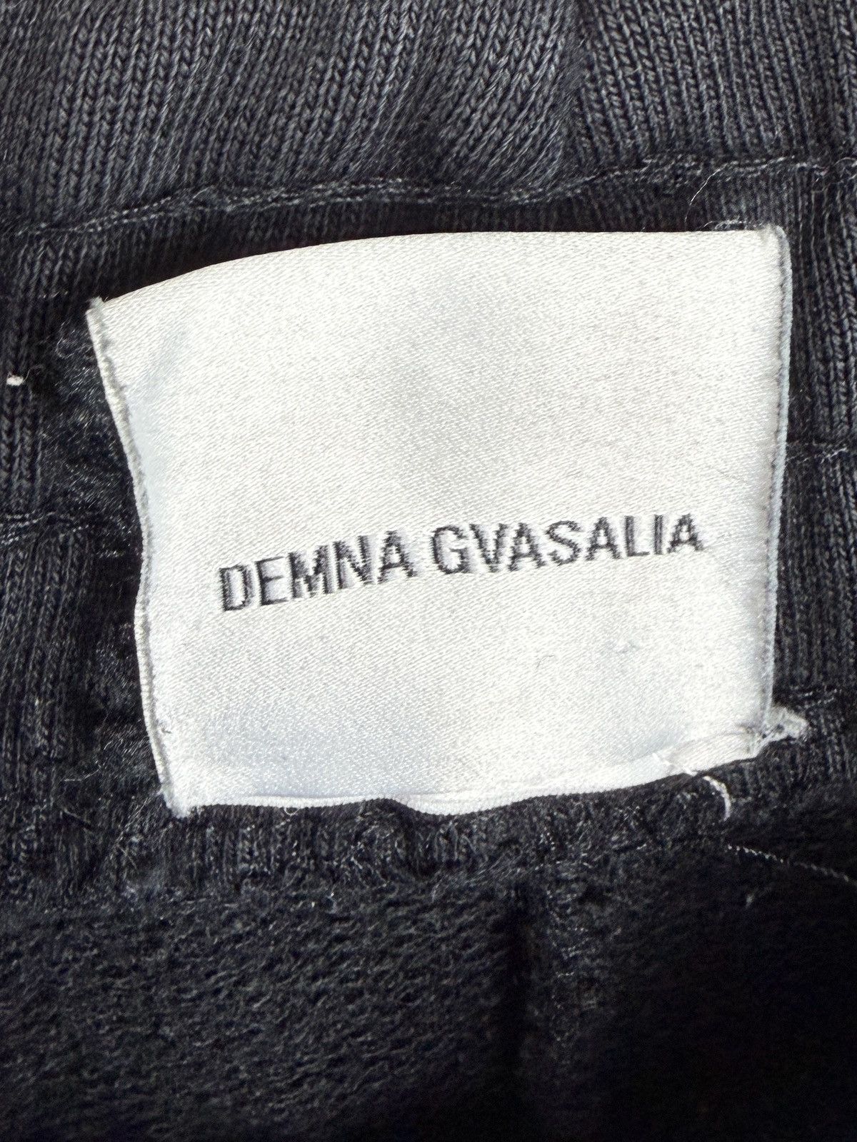 Vetements AW16 Vetements Total Fucking Darkness Drink From Sweatpants Size US 30 / EU 46 - 7 Thumbnail