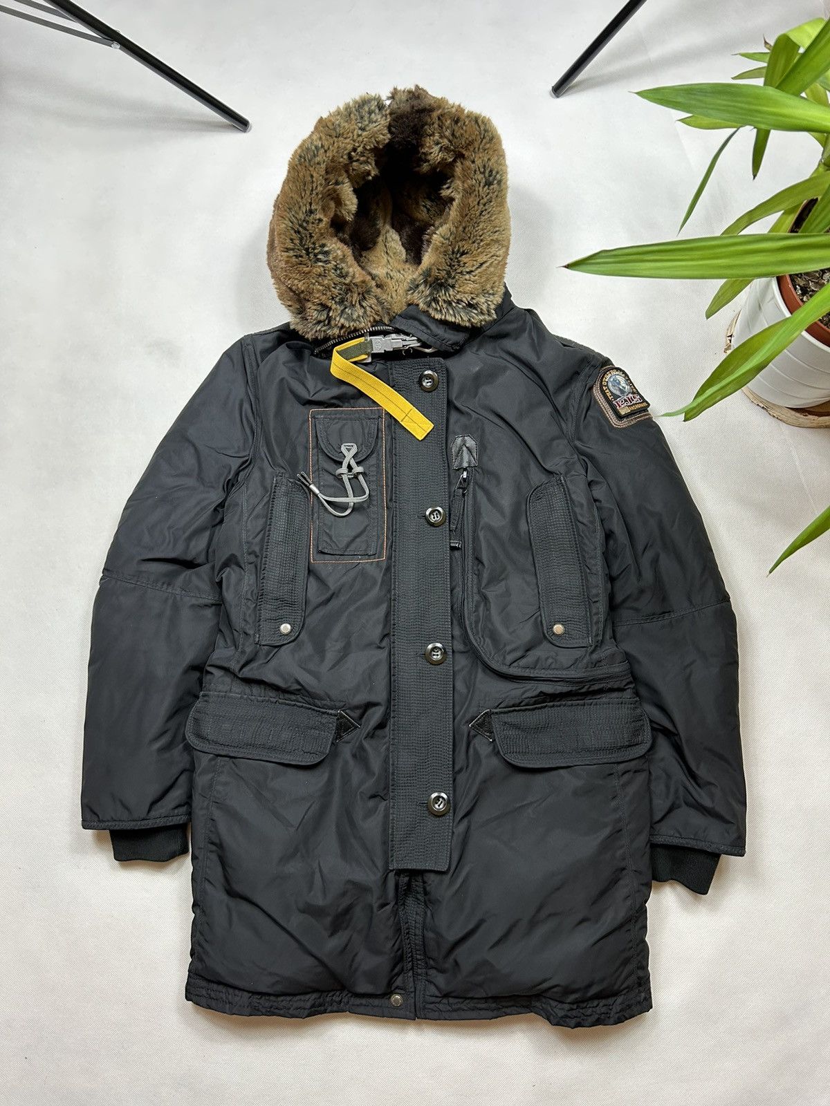 image of Outdoor Life x Parajumpers Masterpiece Series Parka Down Vintage Gorpcore in Black (Size Medium)