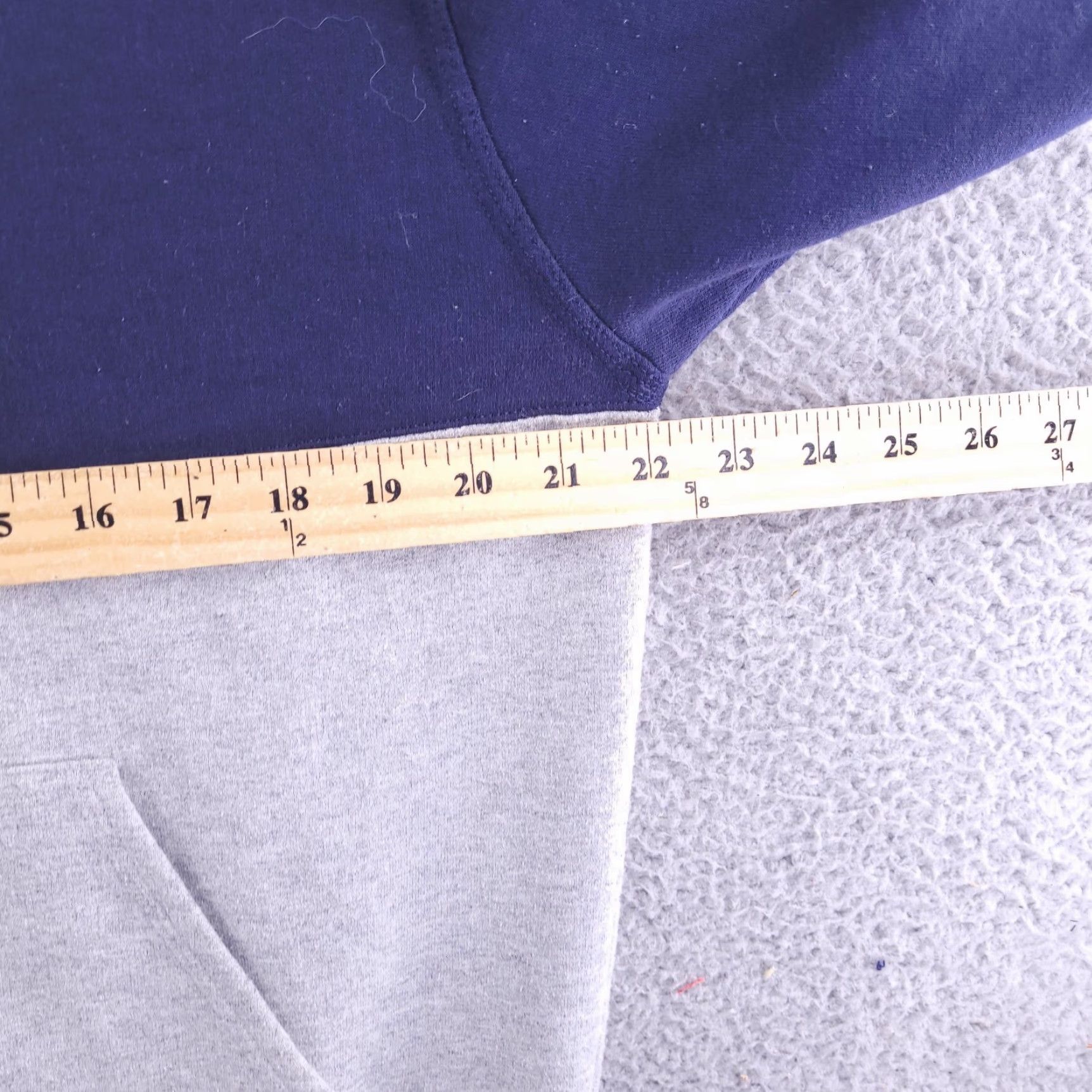 Champion Champion Hoodie Mens Medium Gray Colorblock Sweatshirt Size US M / EU 48-50 / 2 - 5 Thumbnail