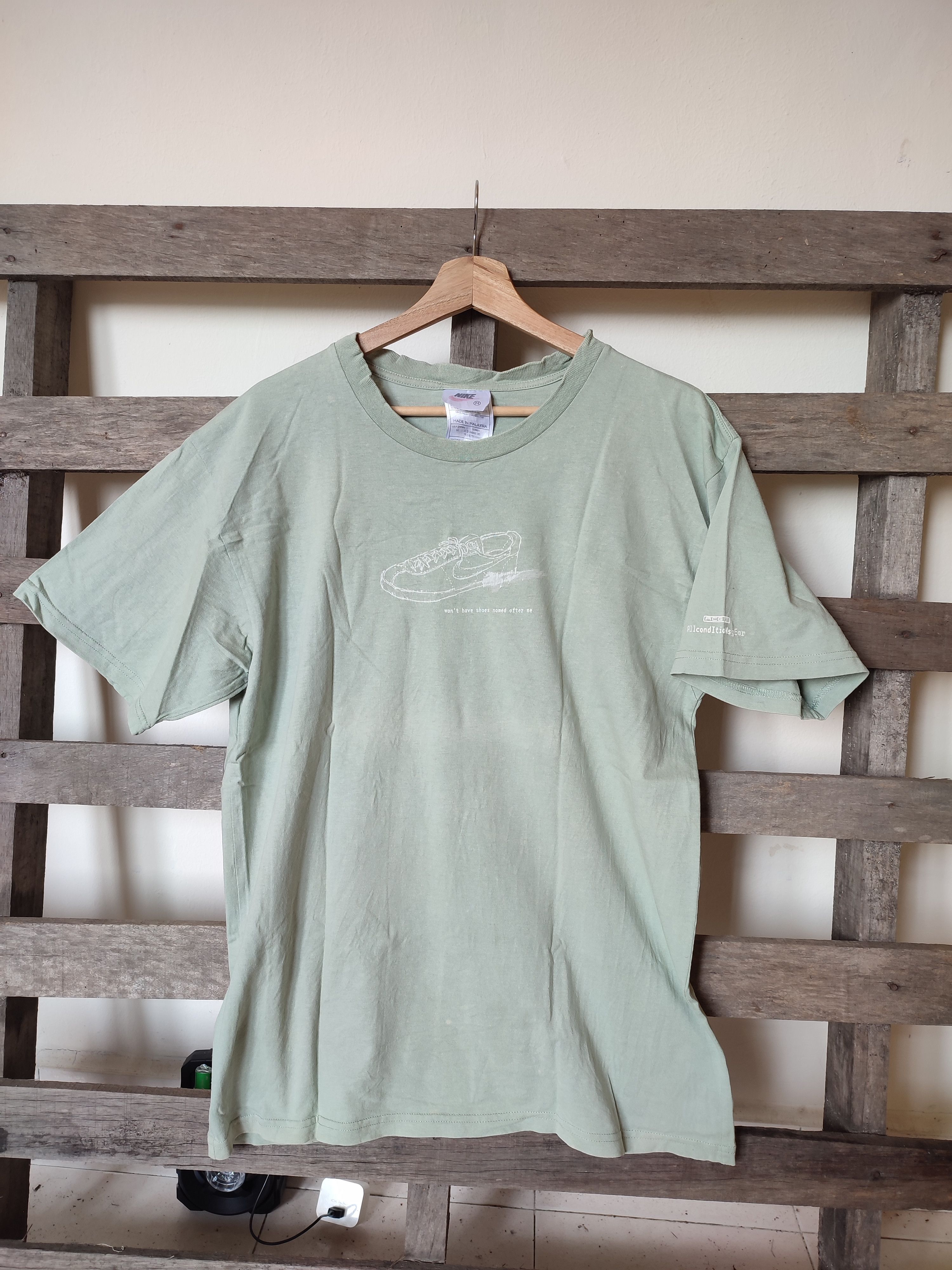 Nike ACG Vintage Nike ACG Tees Size US L / EU 52-54 / 3 - 1 Thumbnail