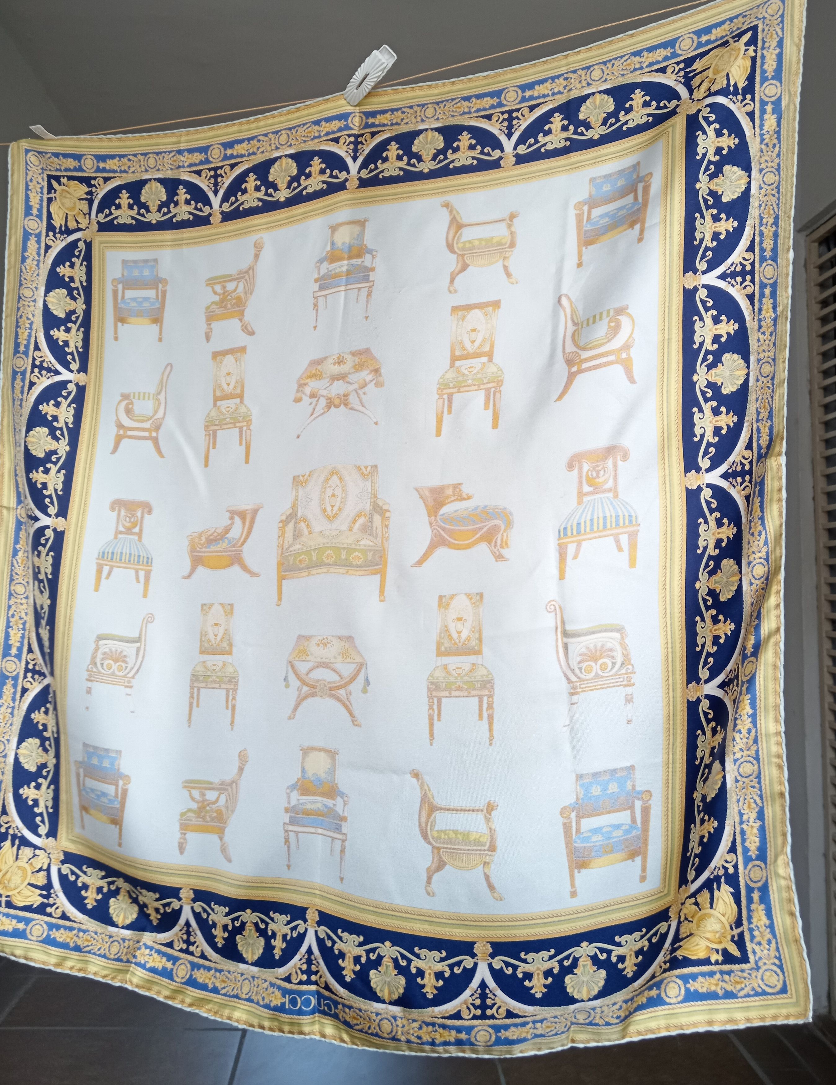 Gucci Gucci Chair Pattern Scarf in 100% silk pre Owned Size ONE SIZE - 5 Thumbnail