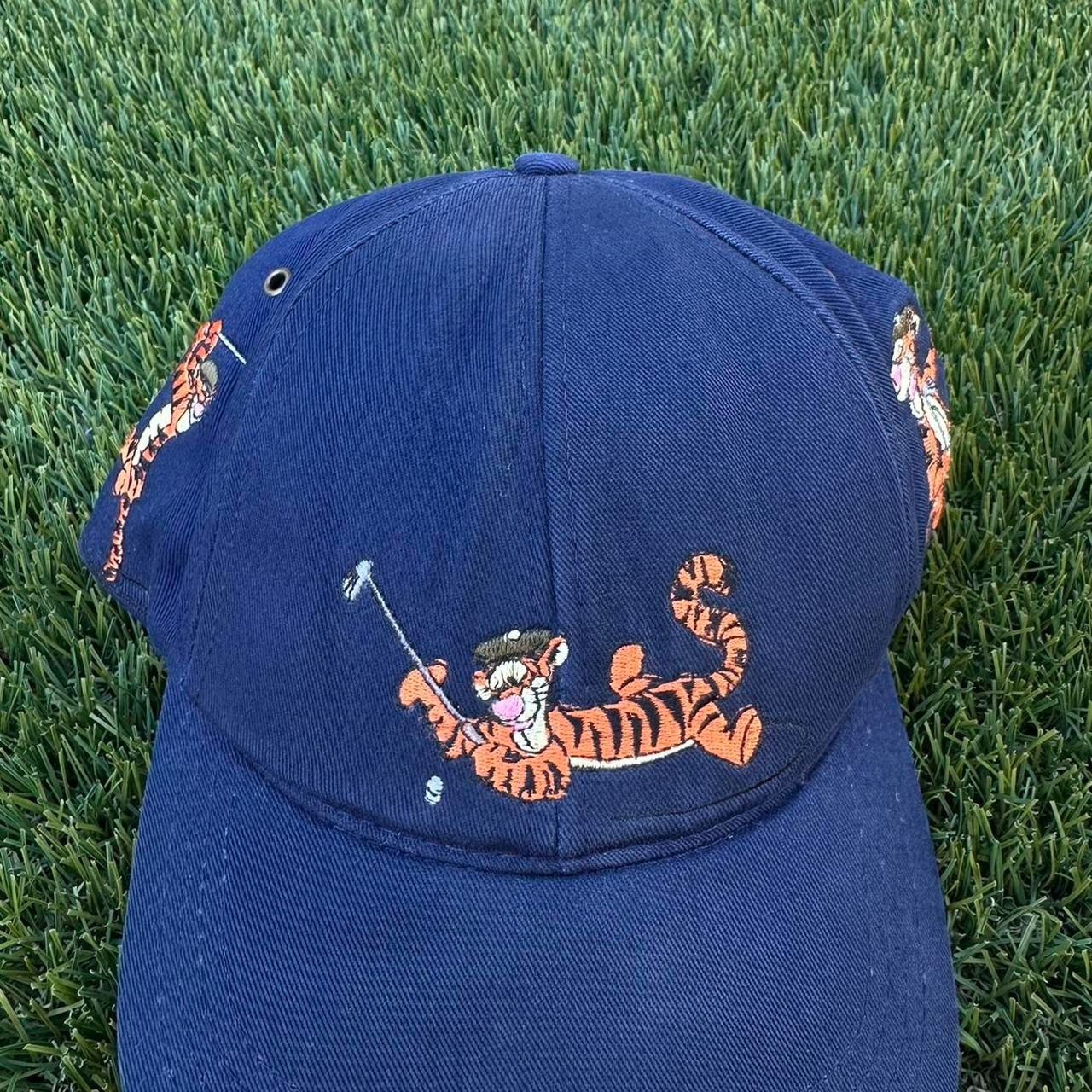 Disney × Vintage Vintage Tigger Golfing Deadstock Hat Size ONE SIZE - 2 Thumbnail