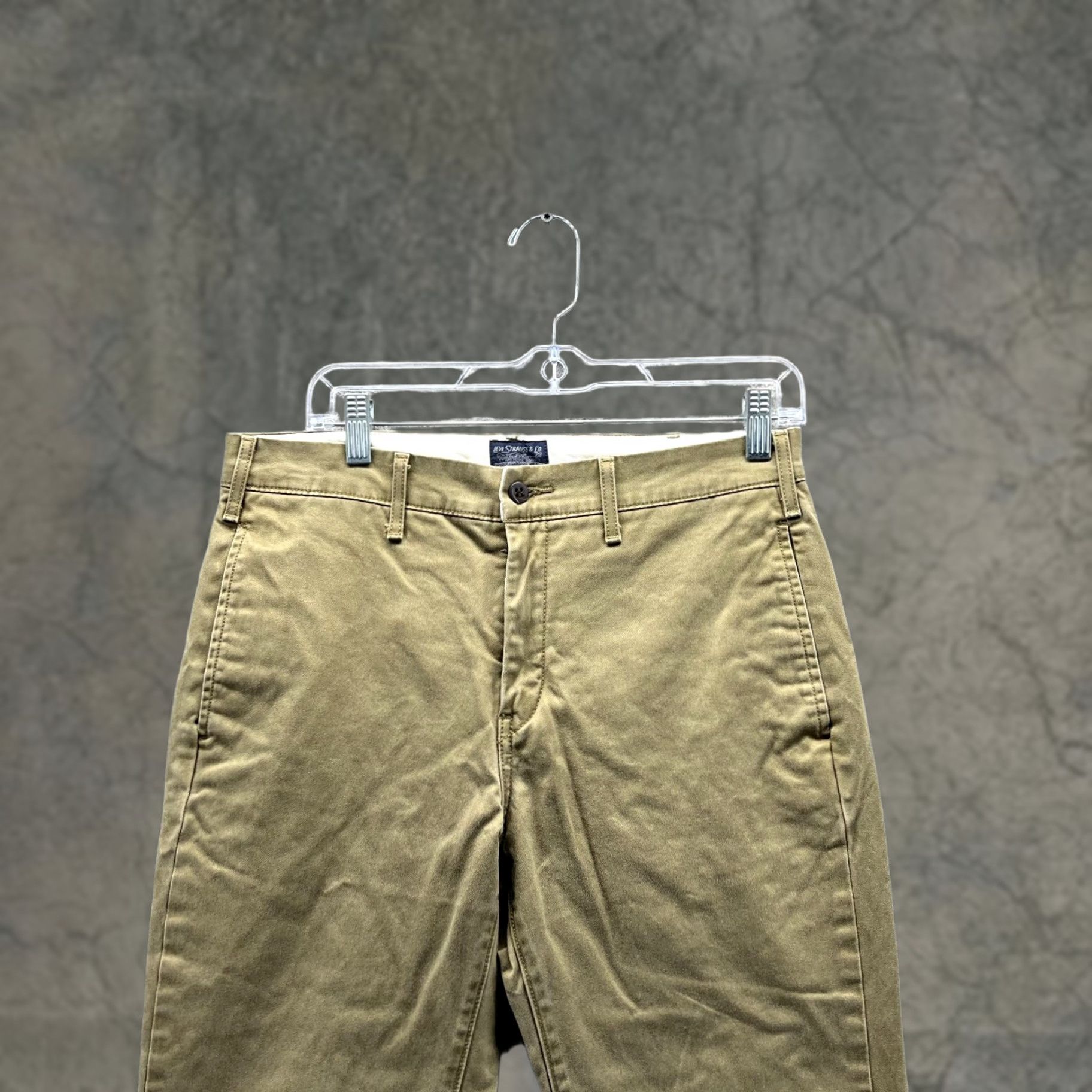 Levi's Levi's Pants Men 30x30 Chino Canvas Beige Khaki Casual Dress Formal Workwear Straight 30in Inseam Regular Waist 32in Size US 30 / EU 46 - 1 Thumbnail