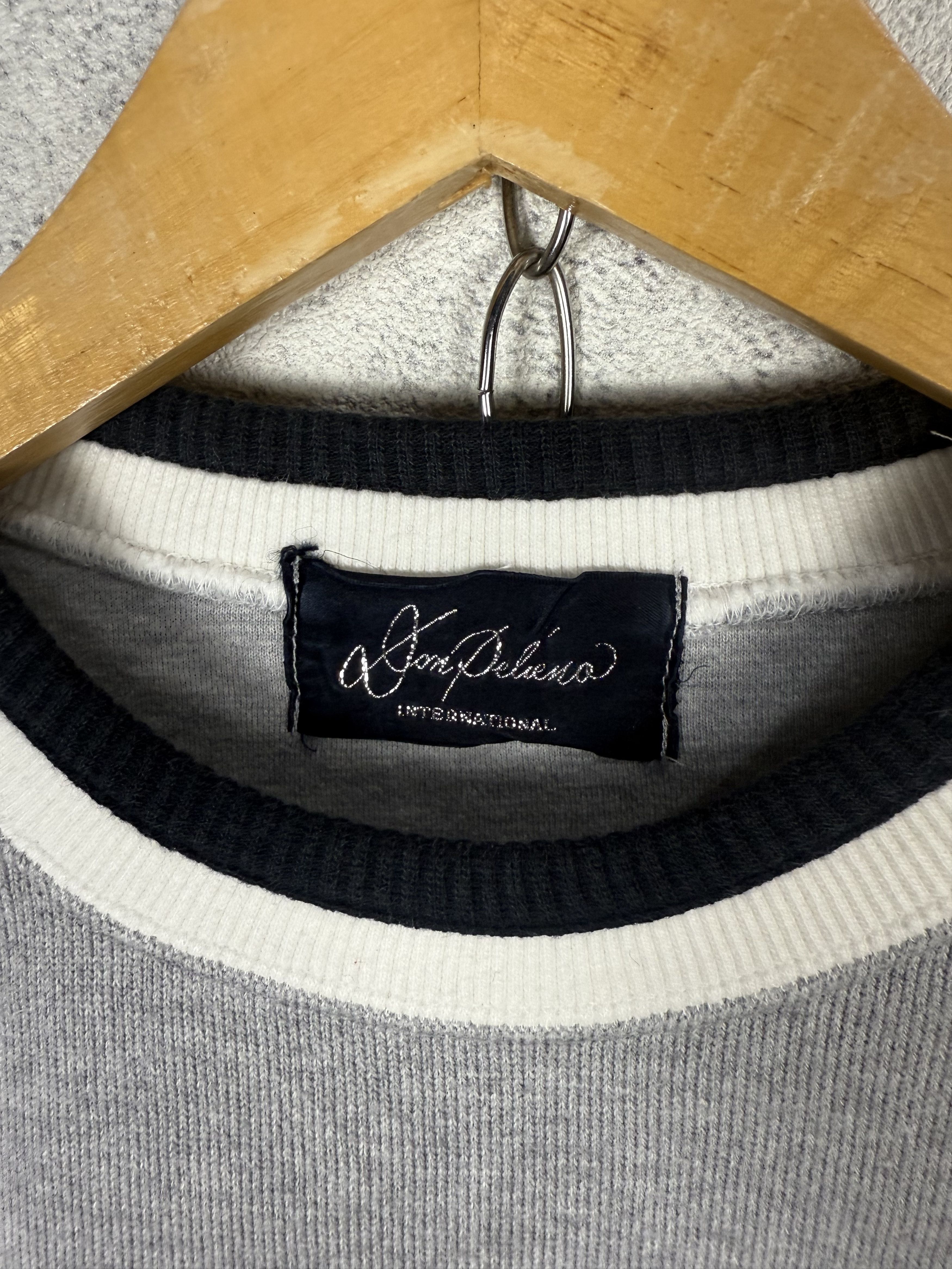 Vintage Vintage 90s Don Pelieno Sweatshirt Crewneck Size US M / EU 48-50 / 2 - 8 Thumbnail