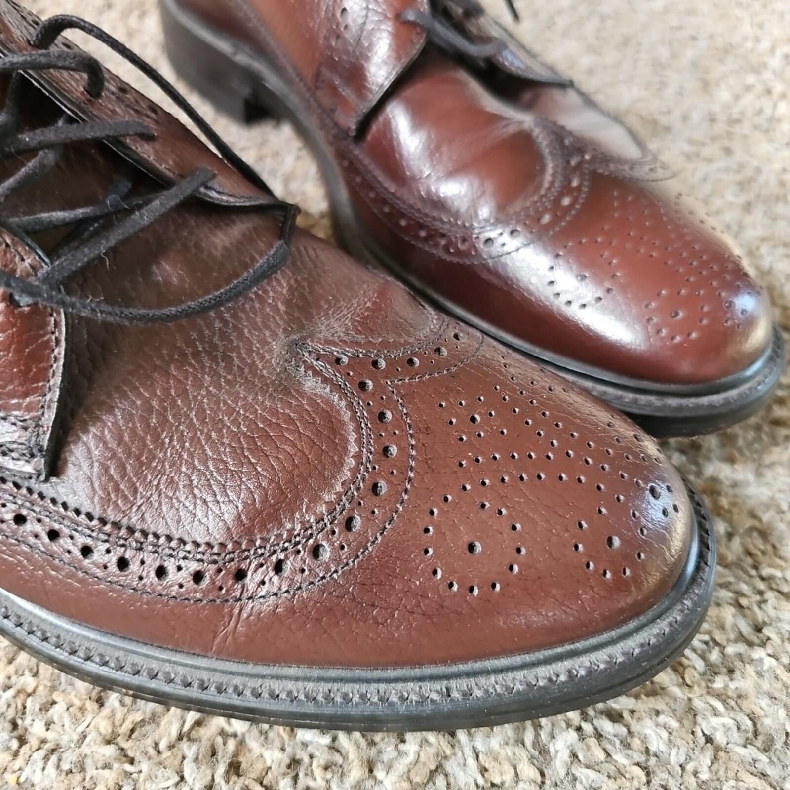 Other Weyenberg Sz 10 Wingtip Dress Shoes Size US 10 / EU 43 - 2 Thumbnail