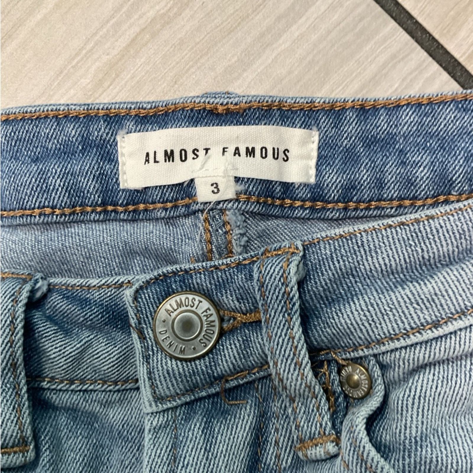 Almost Famous Almost Famous Denim Blue Shorts Size 24" / US 00 / IT 34 - 3 Thumbnail