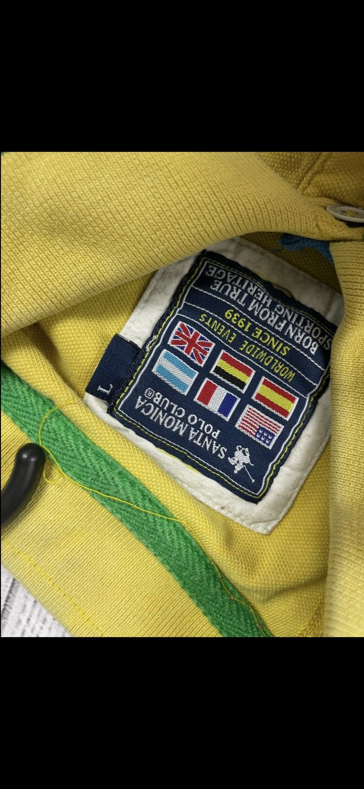 Vintage Vintage Brazil soocer polo world tour big logo rare size M Size US M / EU 48-50 / 2 - 3 Thumbnail
