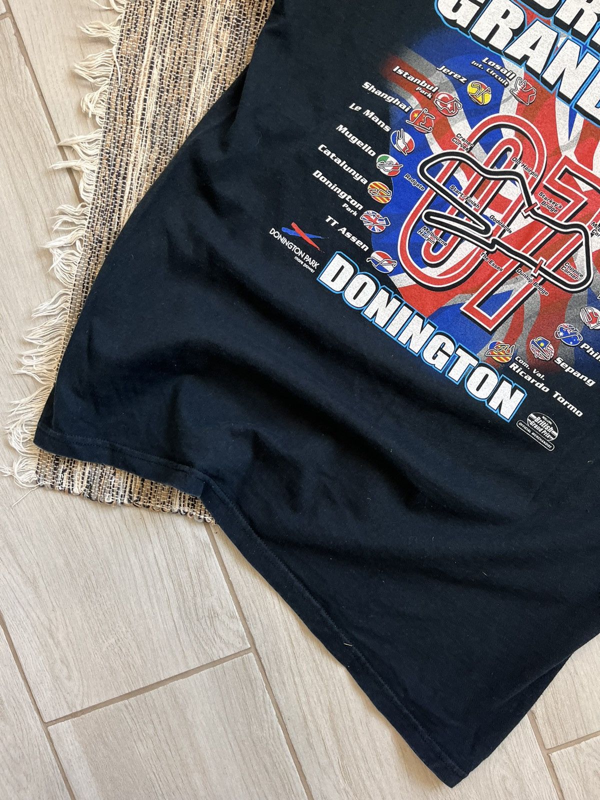 Vintage Vintage Grand Prix MOTO Tshirt 2007 racing Size US L / EU 52-54 / 3 - 10 Thumbnail