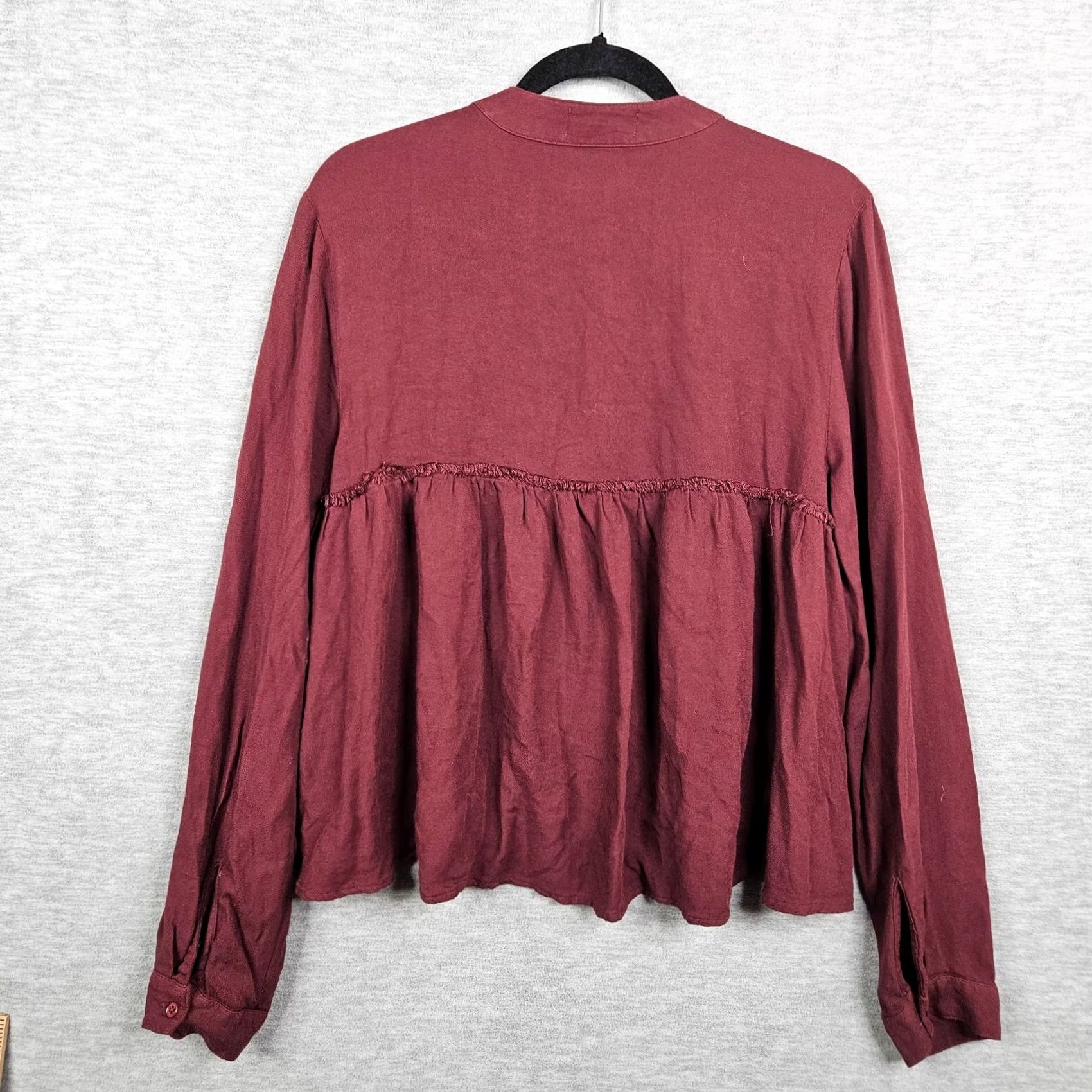 CLOT Cloth & Stone Button-Up Shirt Womens M Burgundy Long Sleeve Casual Regular Fit Size M Size M / US 6-8 / IT 42-44 - 2 Thumbnail