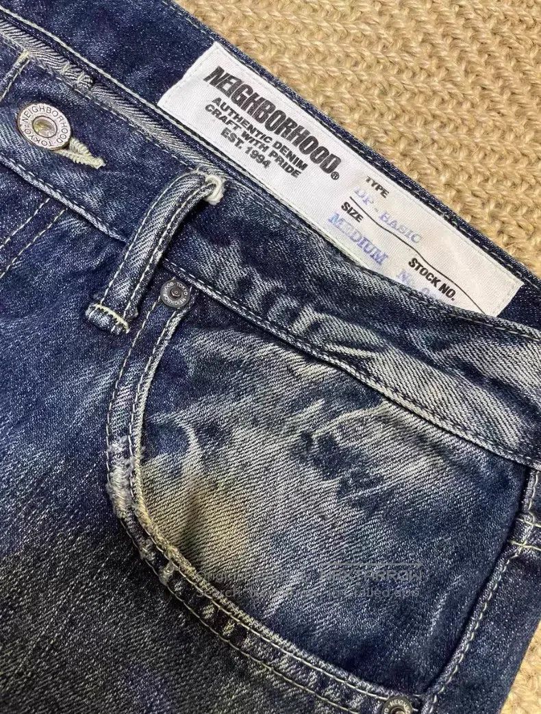 Neighborhood Neighborhood size M Distressed Washed Cut Denim Jeans Size US 27 - 3 Thumbnail
