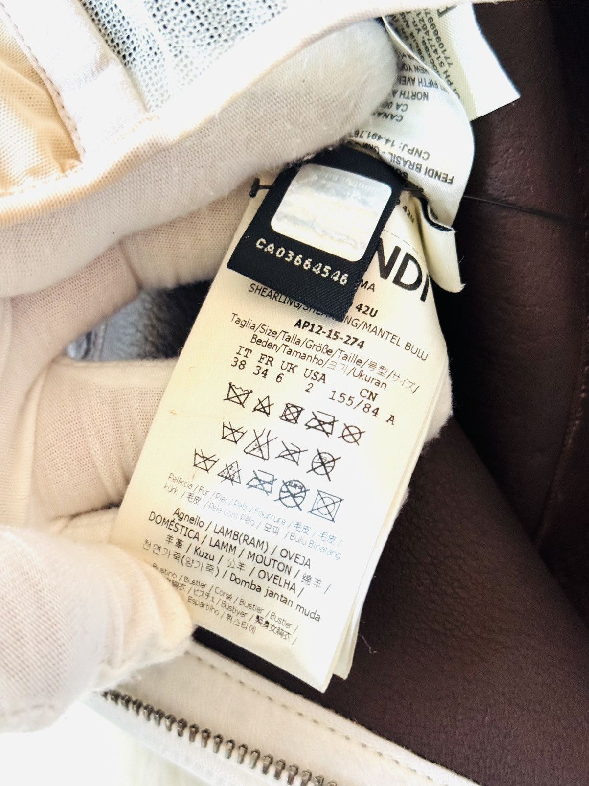 Fendi Fendi Fall by Karl 2015 white shearling mini dress sz 38 Size XS / US 0-2 / IT 36-38 - 3 Thumbnail
