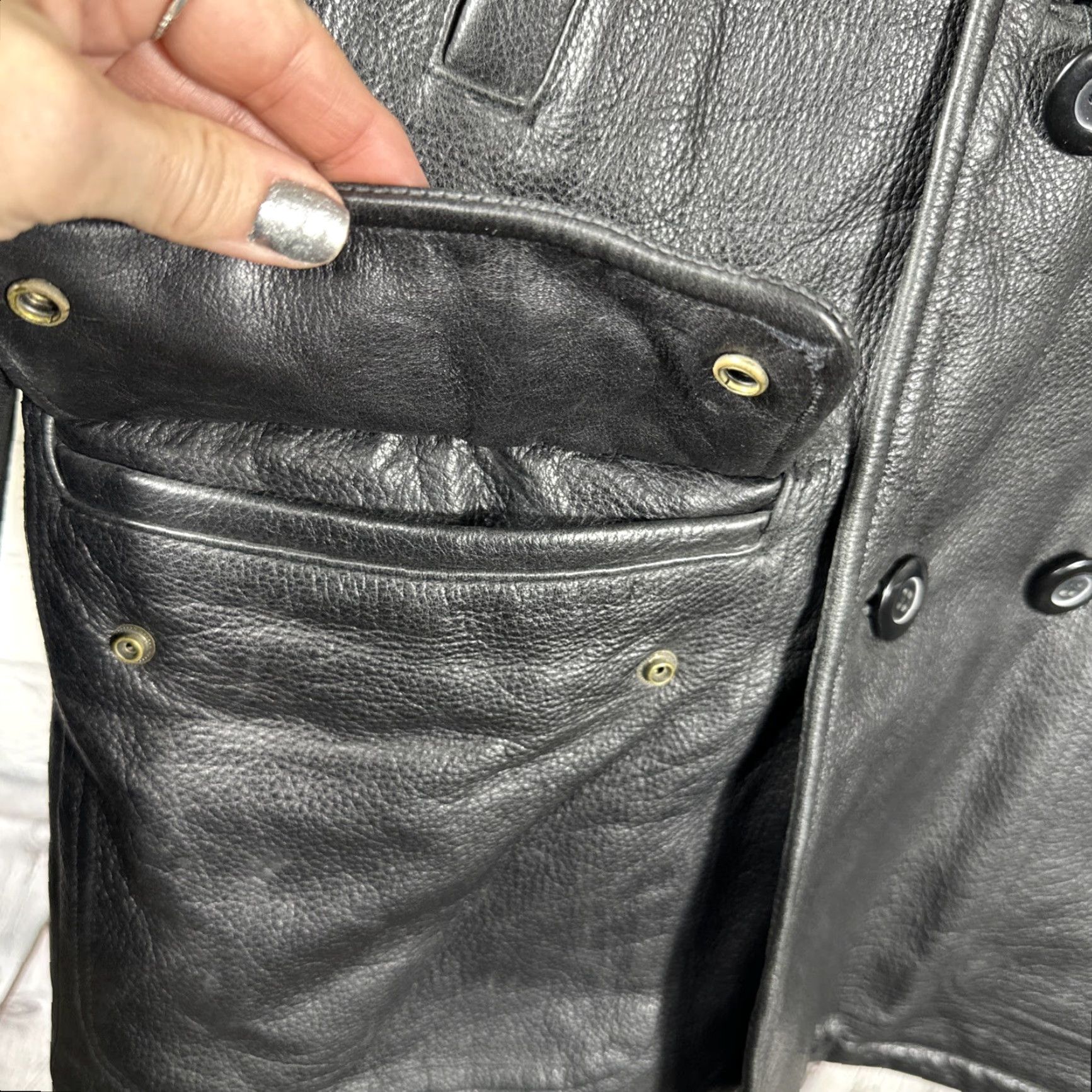 Vintage VINTAGE Winlit Black Mens Leather Jacket Mid-Length Parka Classic Biker 4 Front Pockets 2 Snap 2 Slash Lined Motorcyle Moto Size US M / EU 48-50 / 2 - 4 Thumbnail