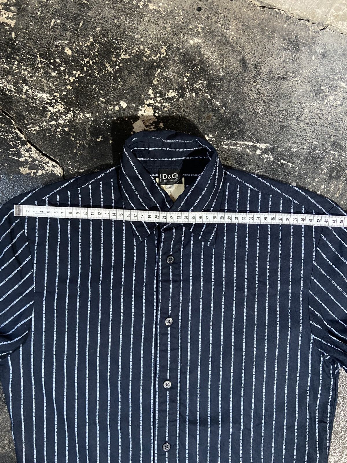 Dolce & Gabbana Monogram Dolce & Gabbana Button Up Shirt Size US M / EU 48-50 / 2 - 17 Thumbnail