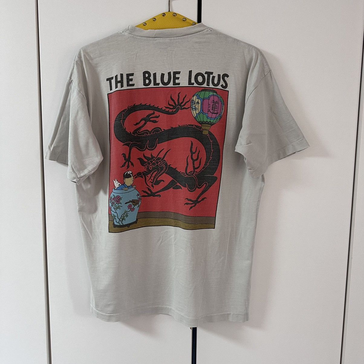 Cartoon Network Vintage The Adventures Of Tin Tin The Blue Lotus T-Shirt Size US XL / EU 56 / 4 - 1 Thumbnail