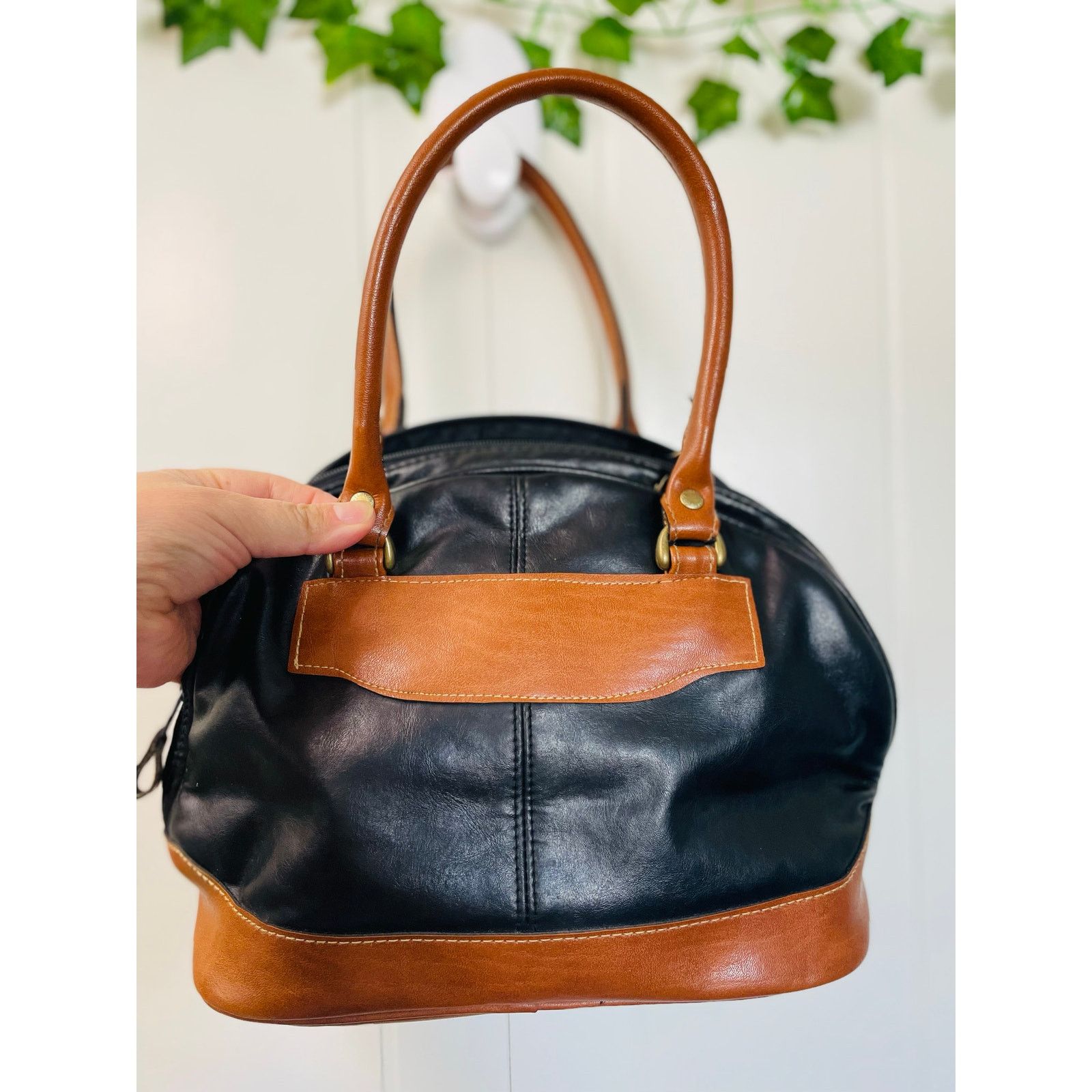 Other Vintage Carpezio Genuine Leather Black & Brown Y2K Purse Size ONE SIZE - 3 Thumbnail
