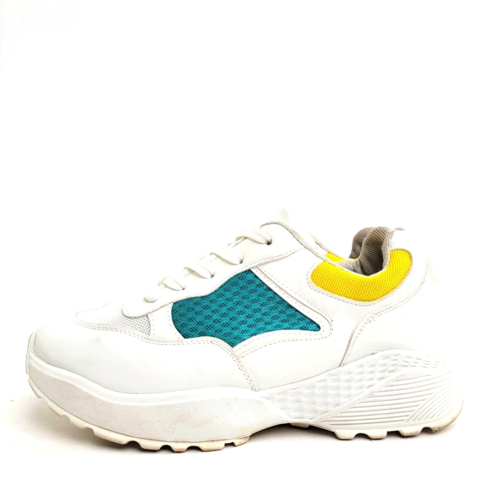 Steve Madden Steve Madde White Pastel Chunky Platform Lug Bottom Sneakers Size US 9 / IT 39 - 1 Thumbnail