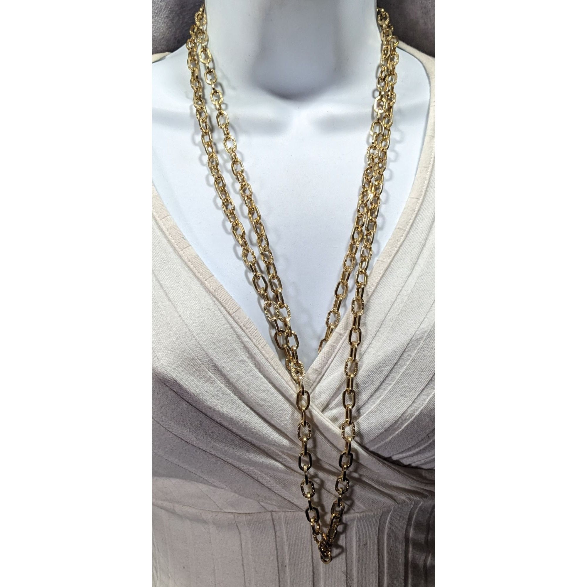 Other Vintage Floral Engraved Gold Tone Chain Necklace Size ONE SIZE - 3 Thumbnail