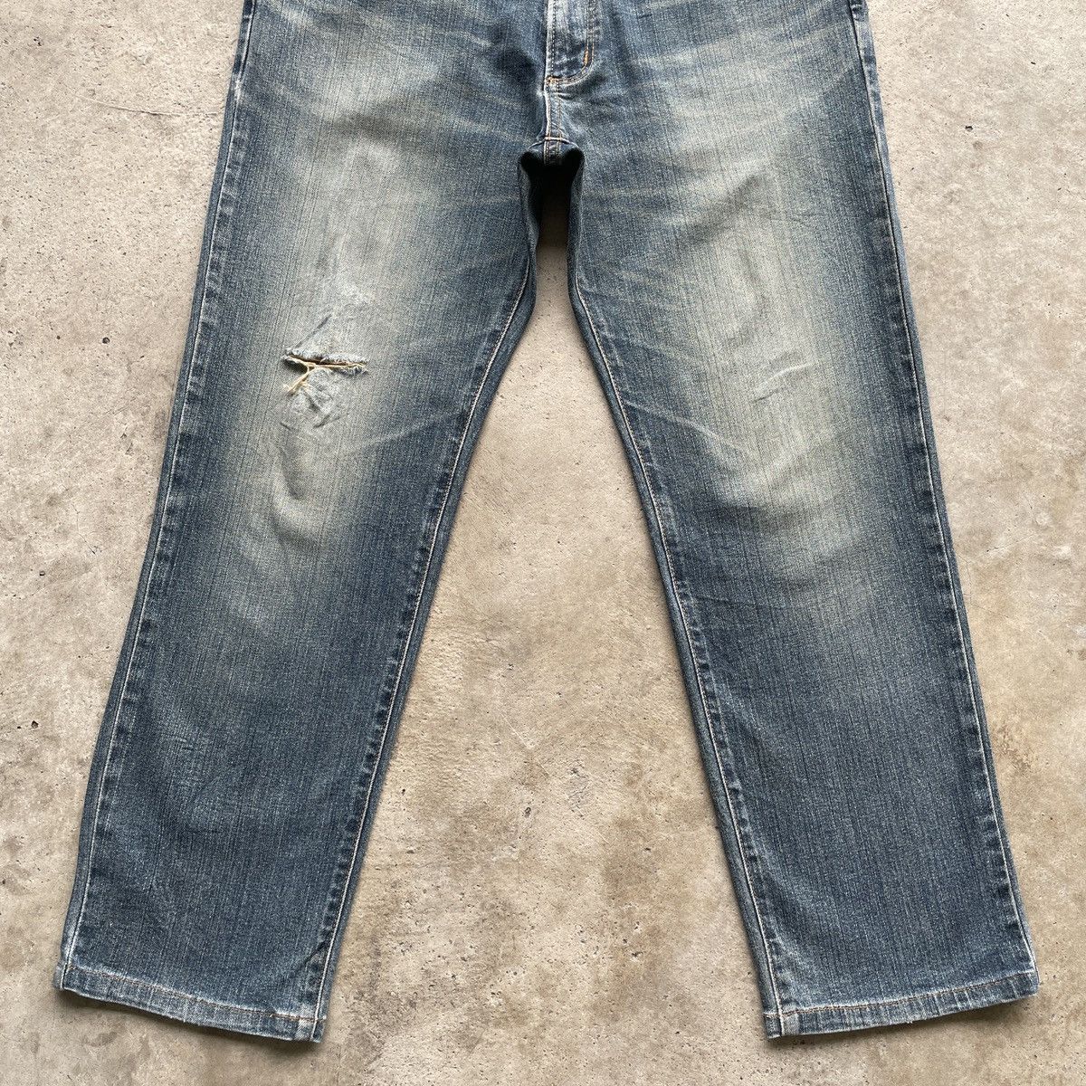 Jean × Vintage × Wrangler Vintage Faded Wrangler Denim Jeans Distressed Pamts W31 Size US 31 - 4 Thumbnail