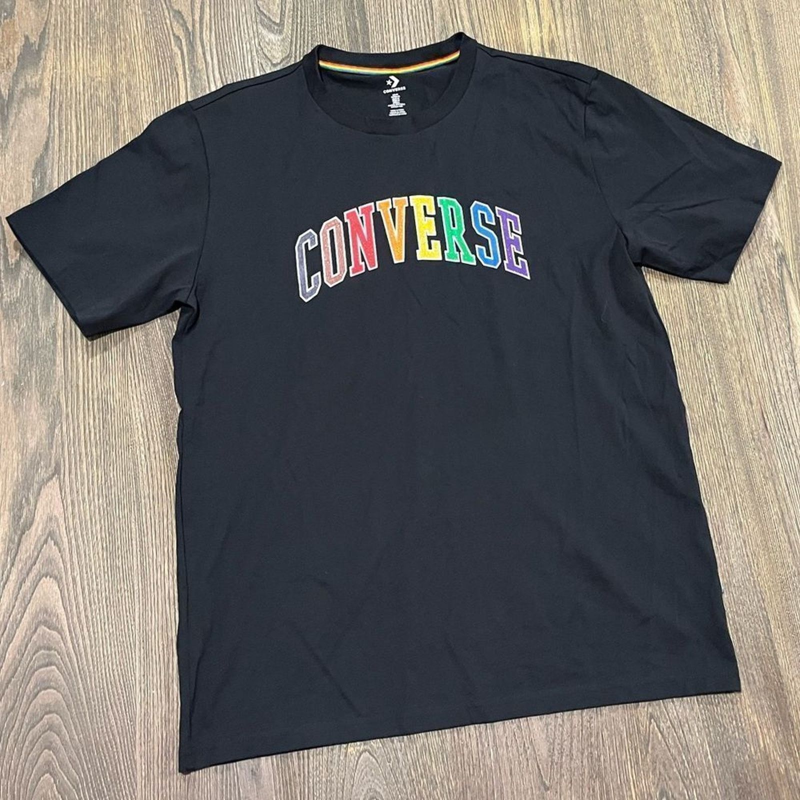 Converse NWOT Converse Pride T-Shirt Pullover Lightweight Black M Size M / US 6-8 / IT 42-44 - 1 Thumbnail